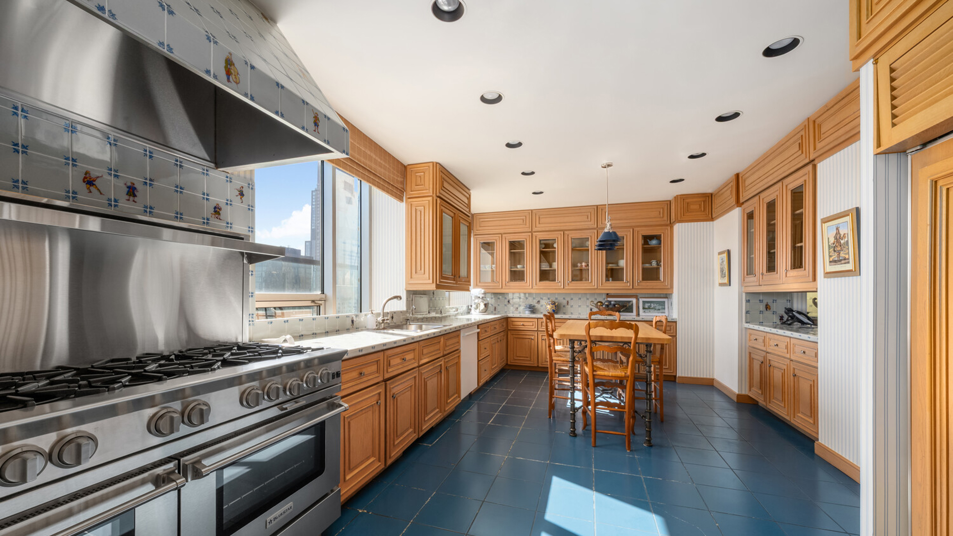 15 West 53rd Street PH Midtown West New York NY 10019