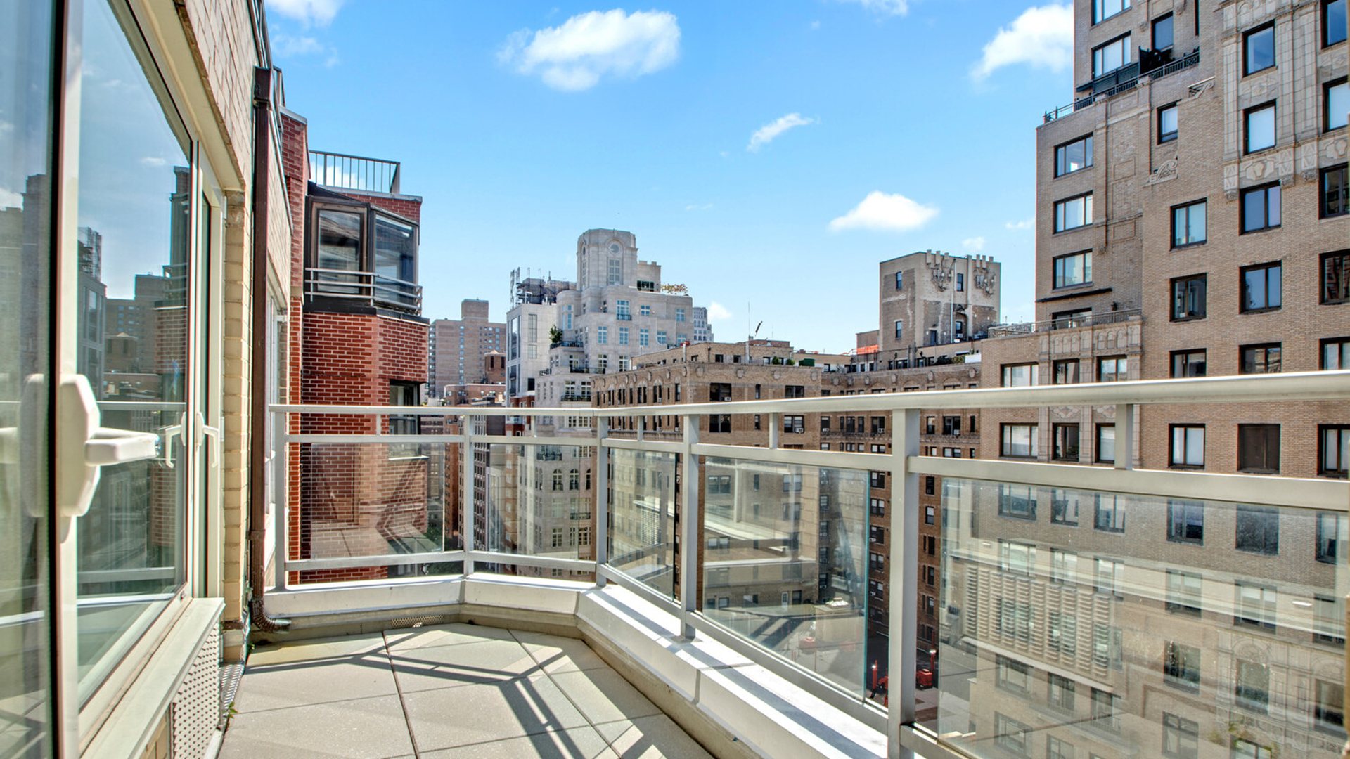 1050 Fifth Avenue 17A Carnegie Hill New York NY 10028