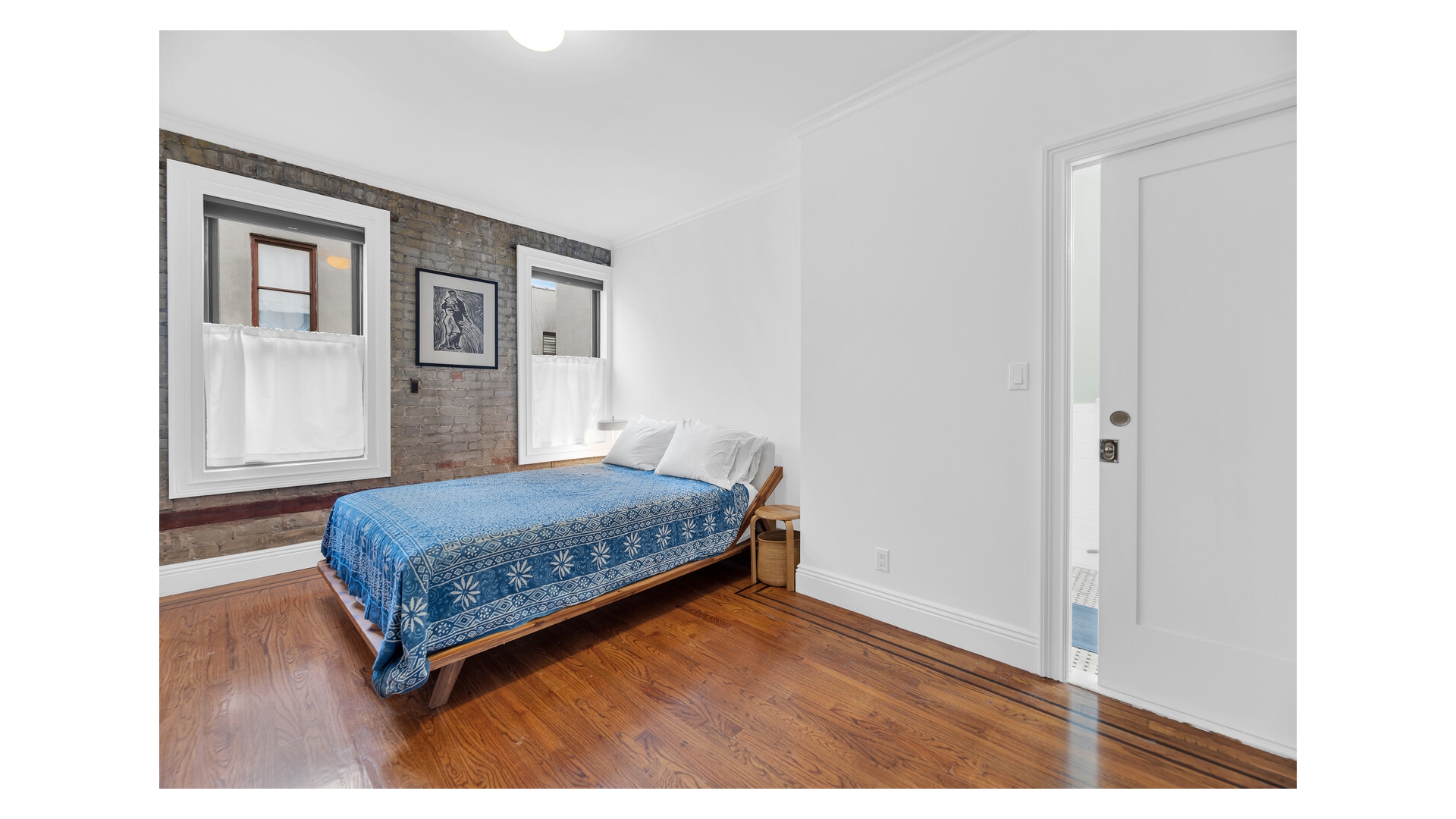 24-75 38th Street D7/D8 Astoria Queens NY 11103