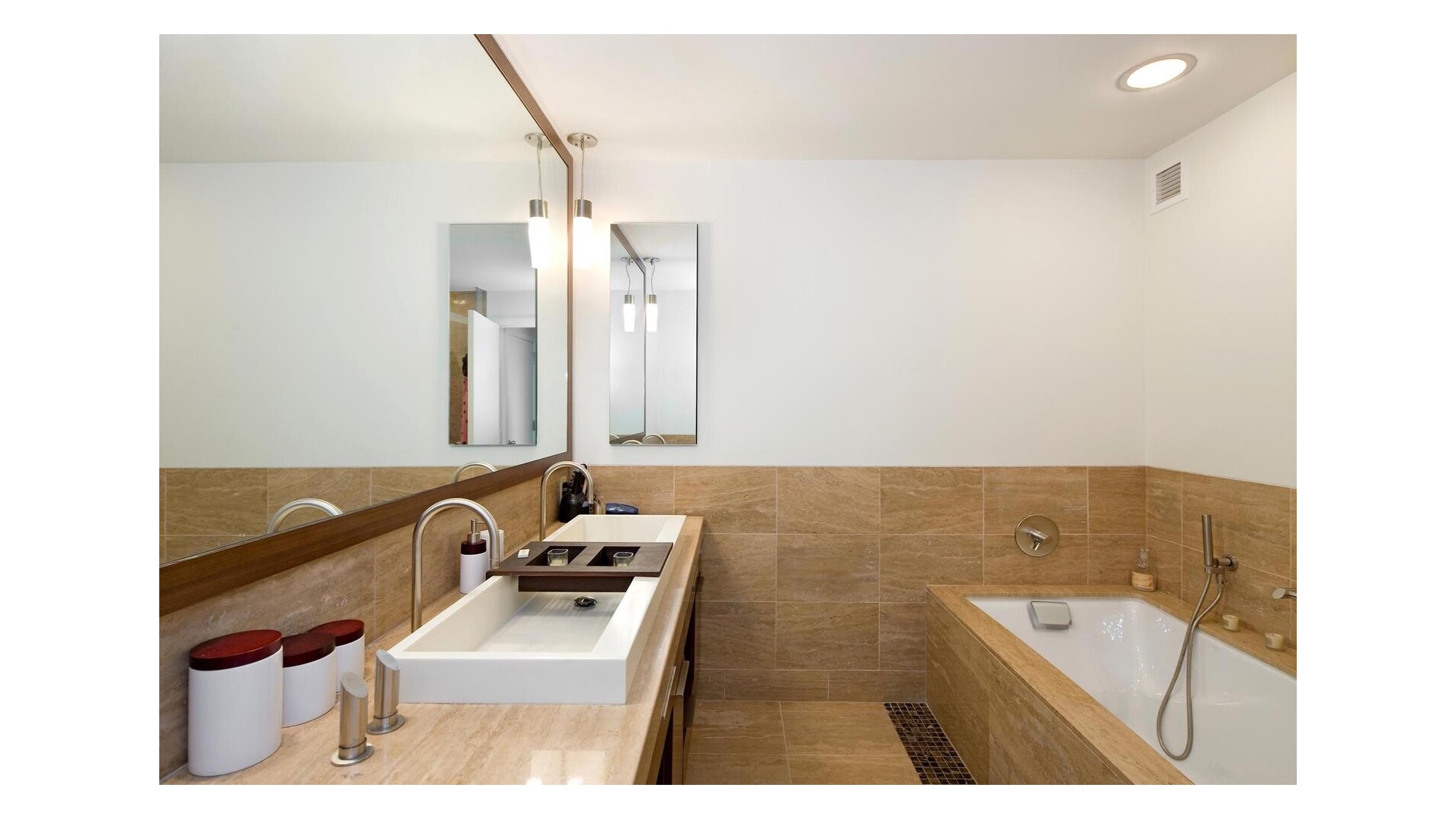 250 East 53rd Street 404 Turtle Bay New York NY 10022