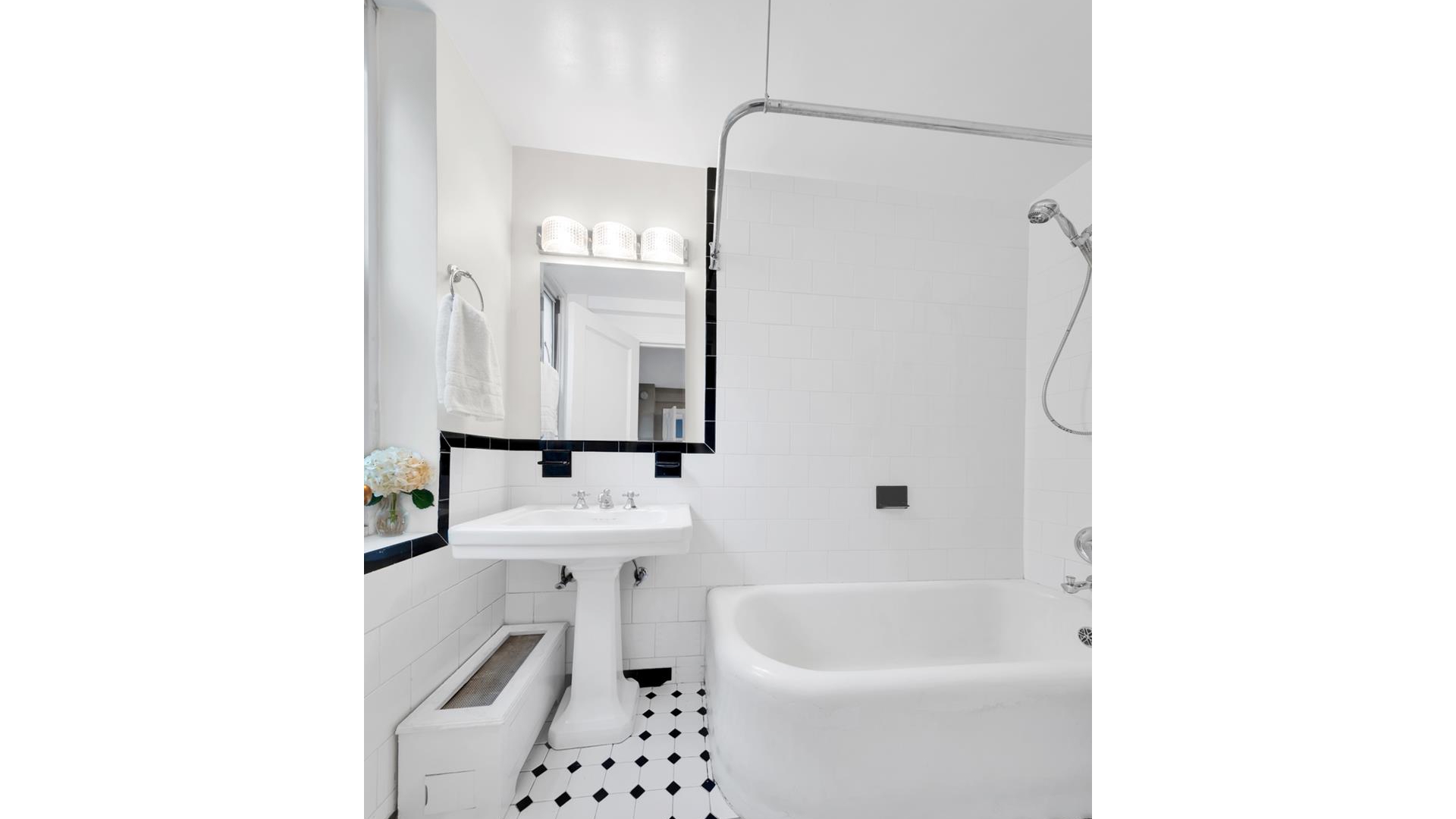 424 East 52nd Street 3A Beekman Place New York NY 10022