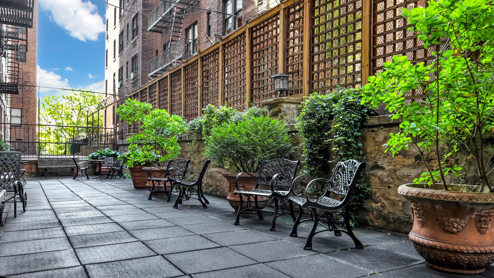 424 East 52nd Street 3A Beekman Place New York NY 10022