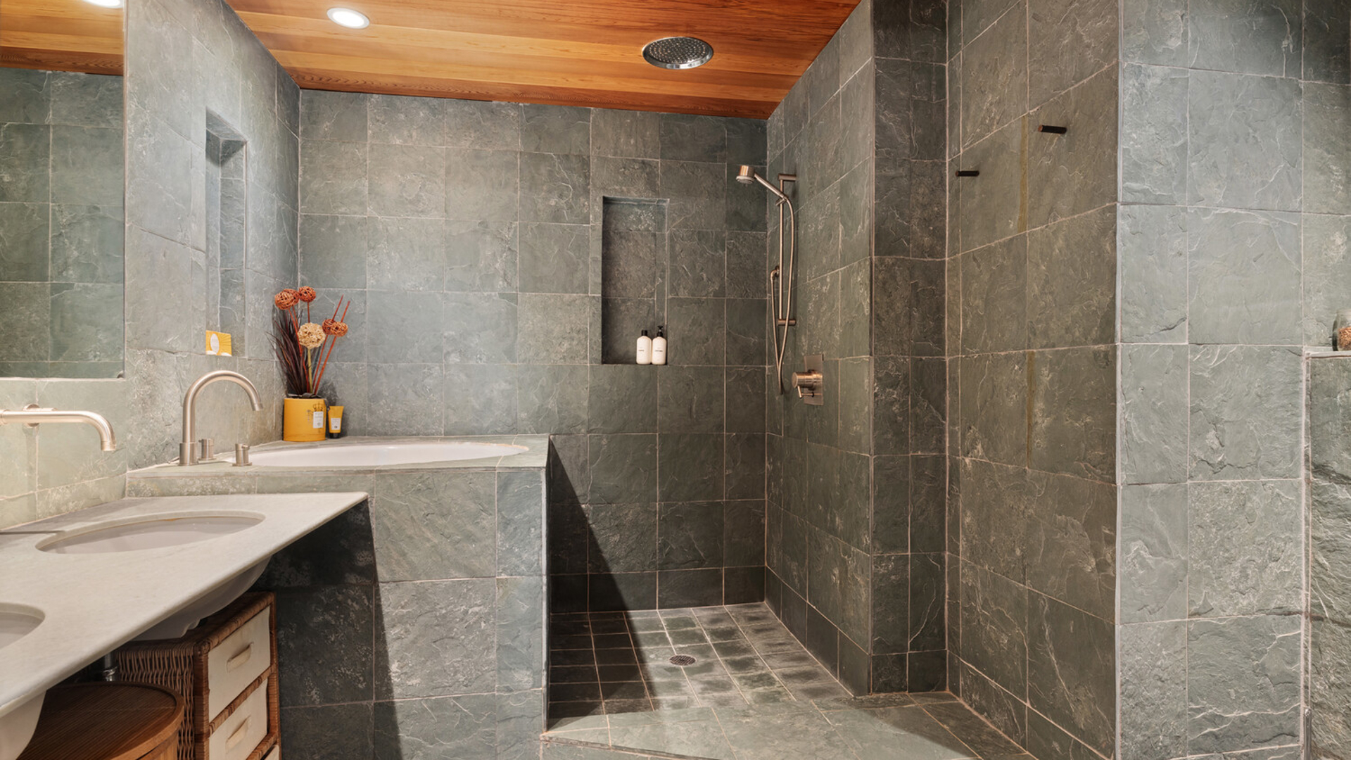 116 West 29th Street 10E Chelsea New York NY 10001