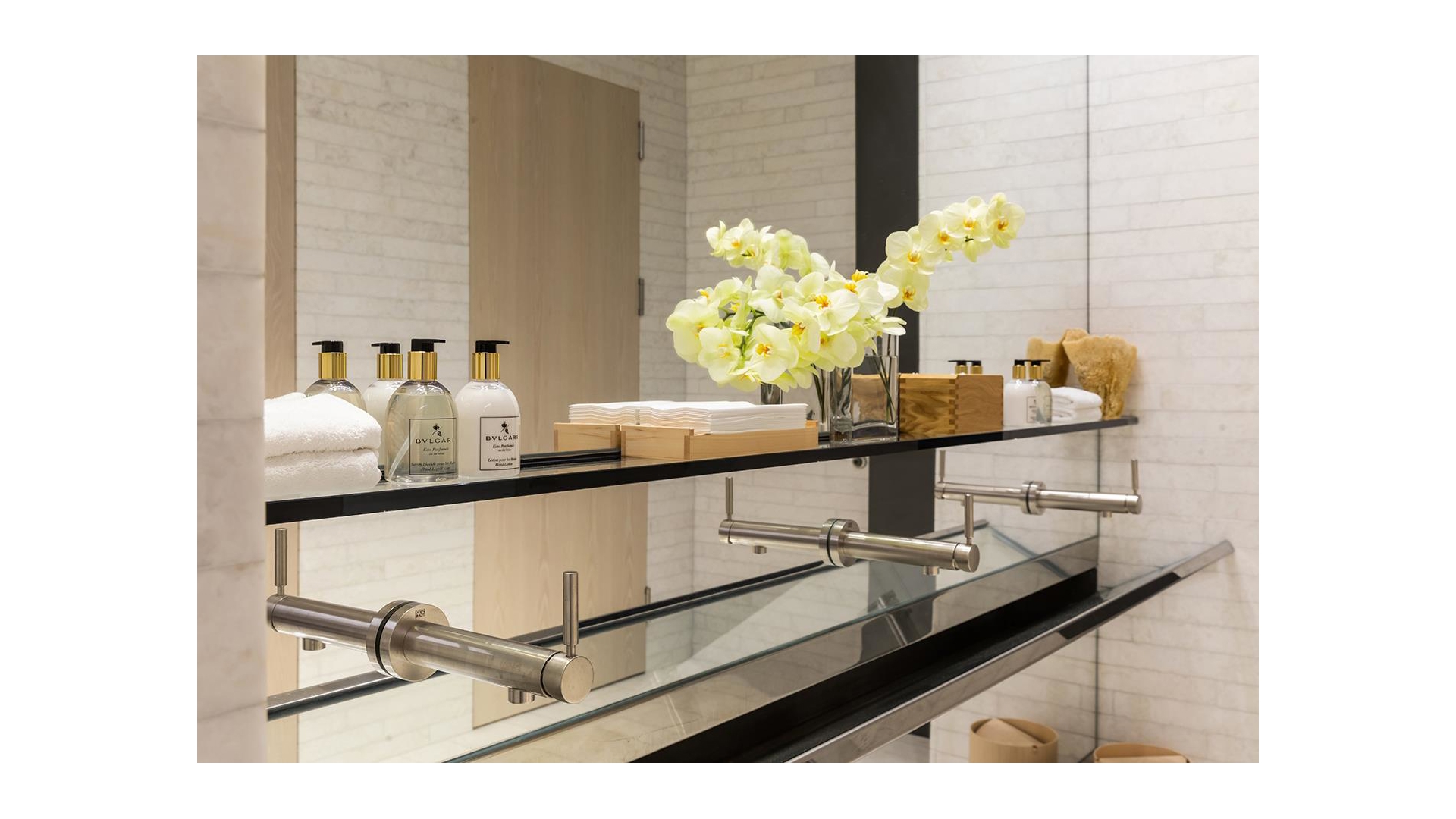 53 West 53rd Street 17B Midtown West New York NY 10019