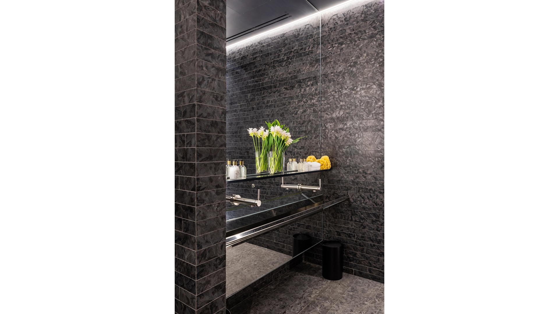 53 West 53rd Street 17B Midtown West New York NY 10019