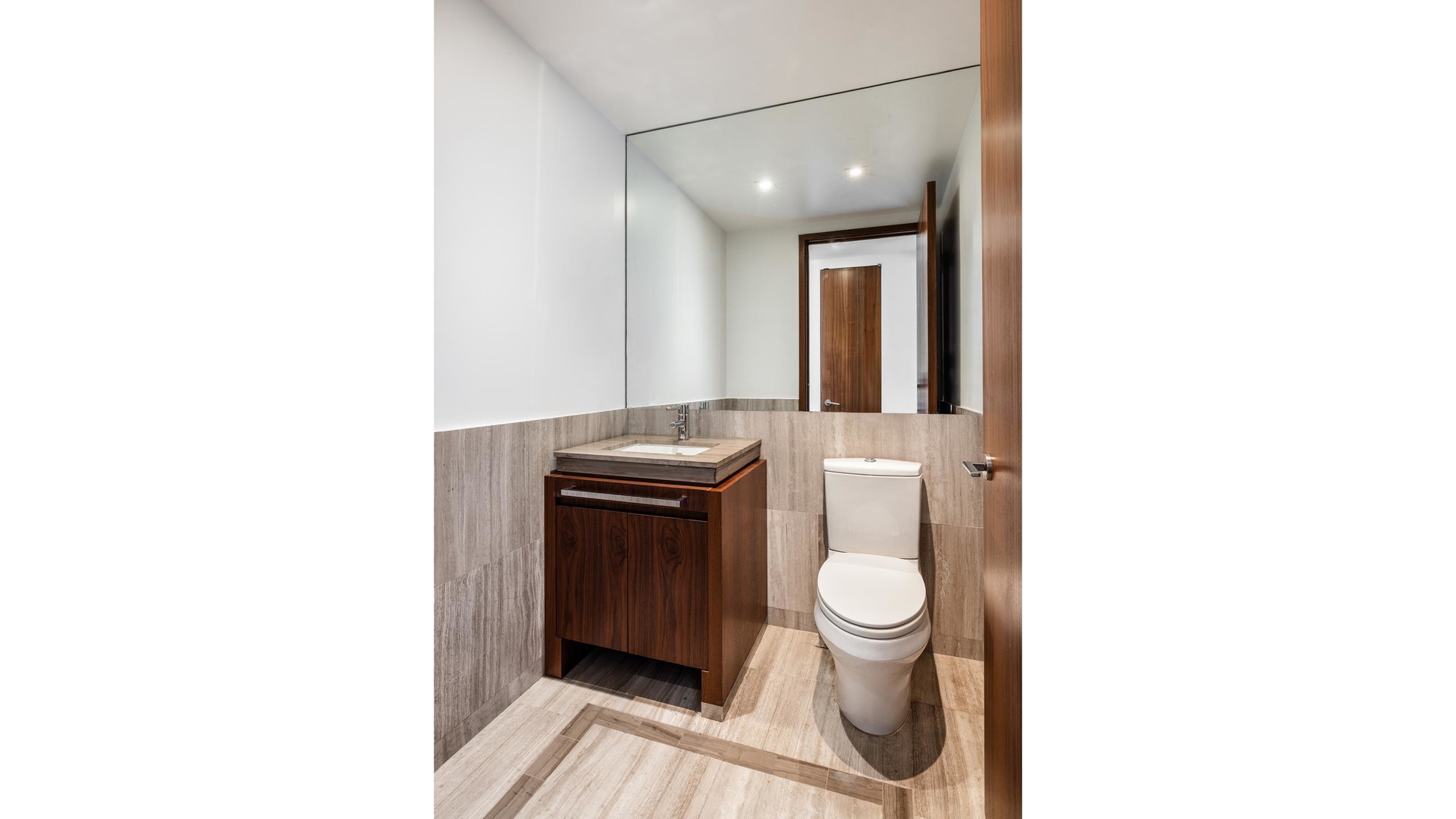 400 Fifth Avenue 43F Midtown West New York NY 10018