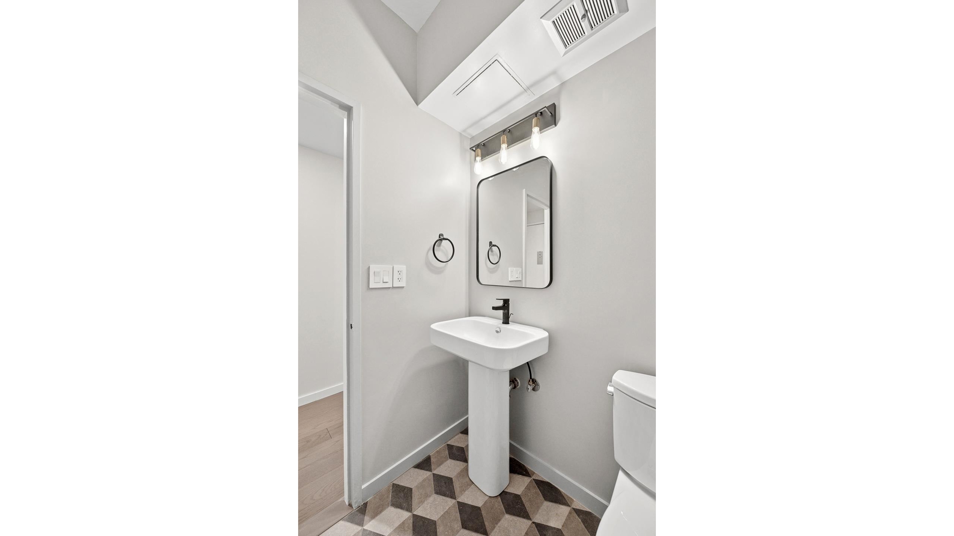 525 East 80th Street 4B Upper East Side New York NY 10075