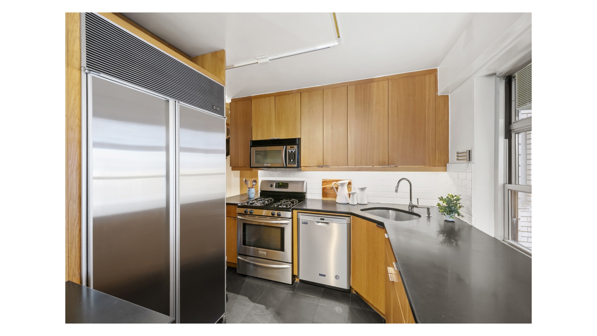 70 East 10th Street 11L Greenwich Village New York NY 10003