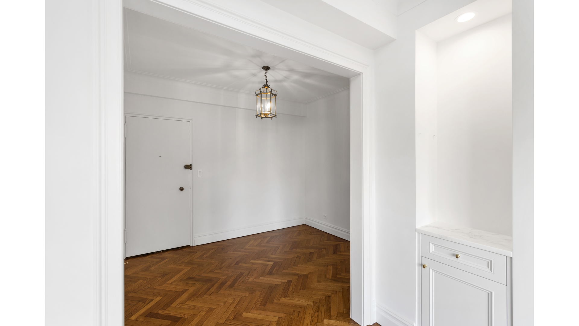 923 Fifth Avenue 9G Upper East Side New York NY 10021