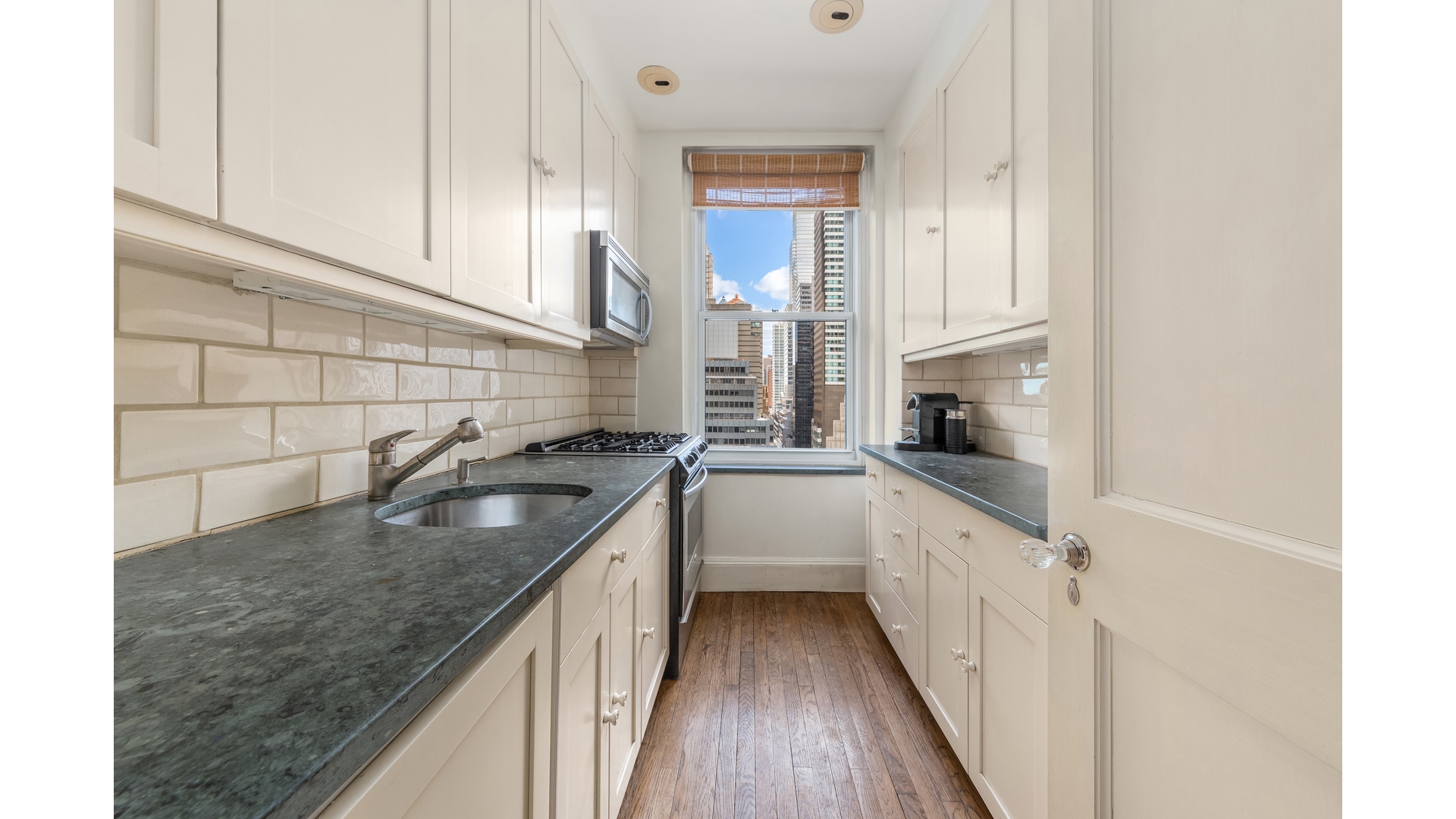 781 Fifth Avenue 1611 Upper East Side New York NY 10022