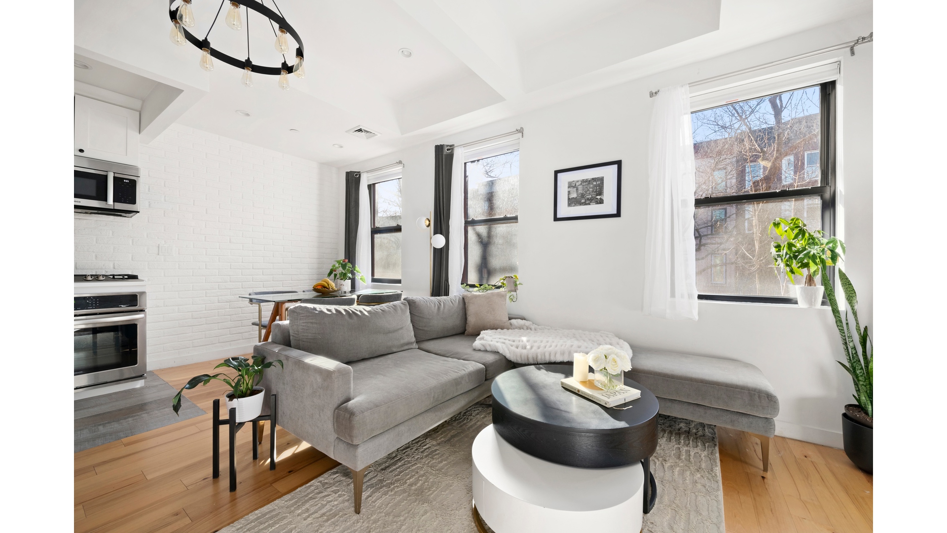 577 Madison Street 2A Stuyvesant Heights Brooklyn NY 11221