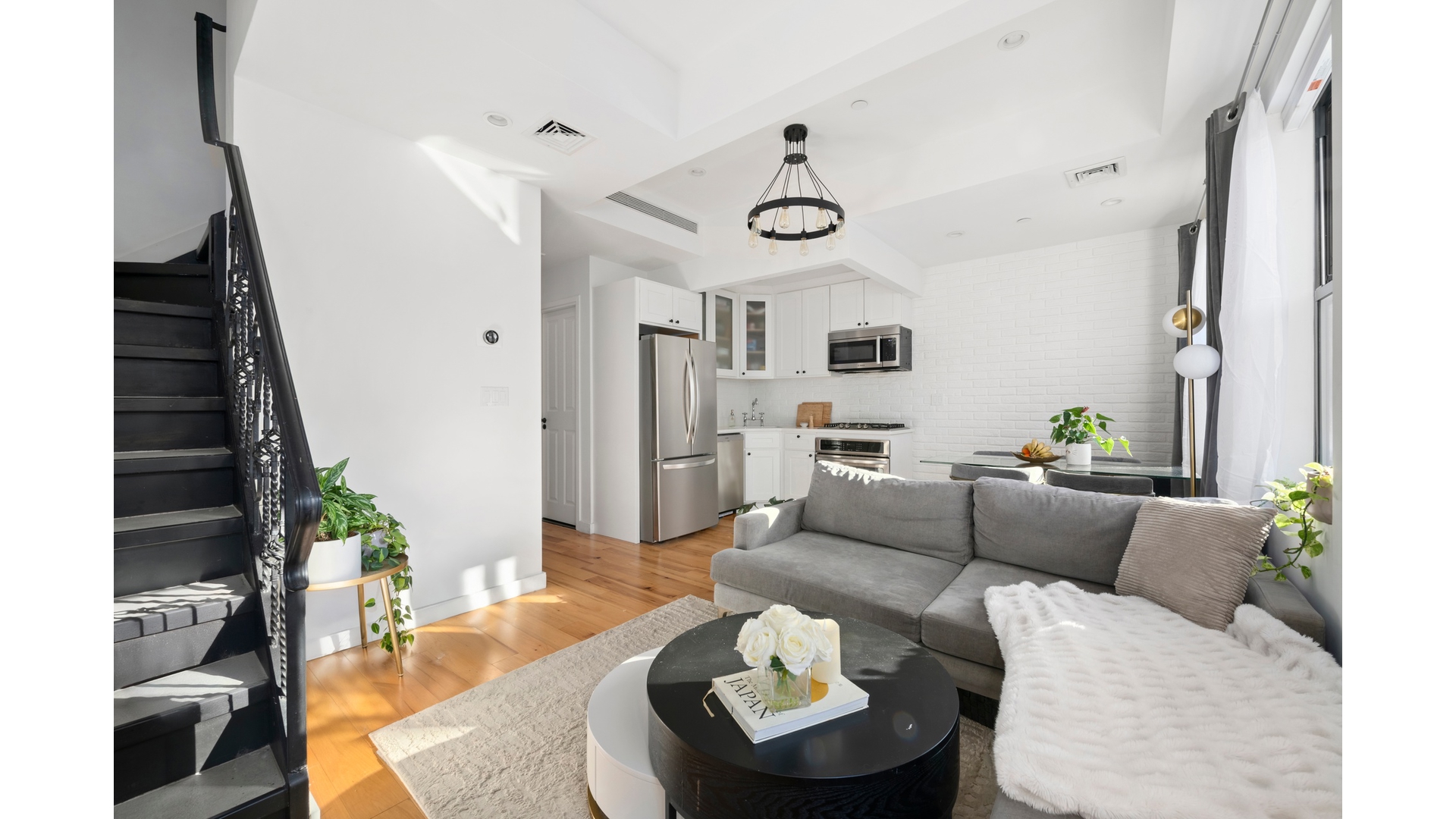 577 Madison Street 2A Stuyvesant Heights Brooklyn NY 11221