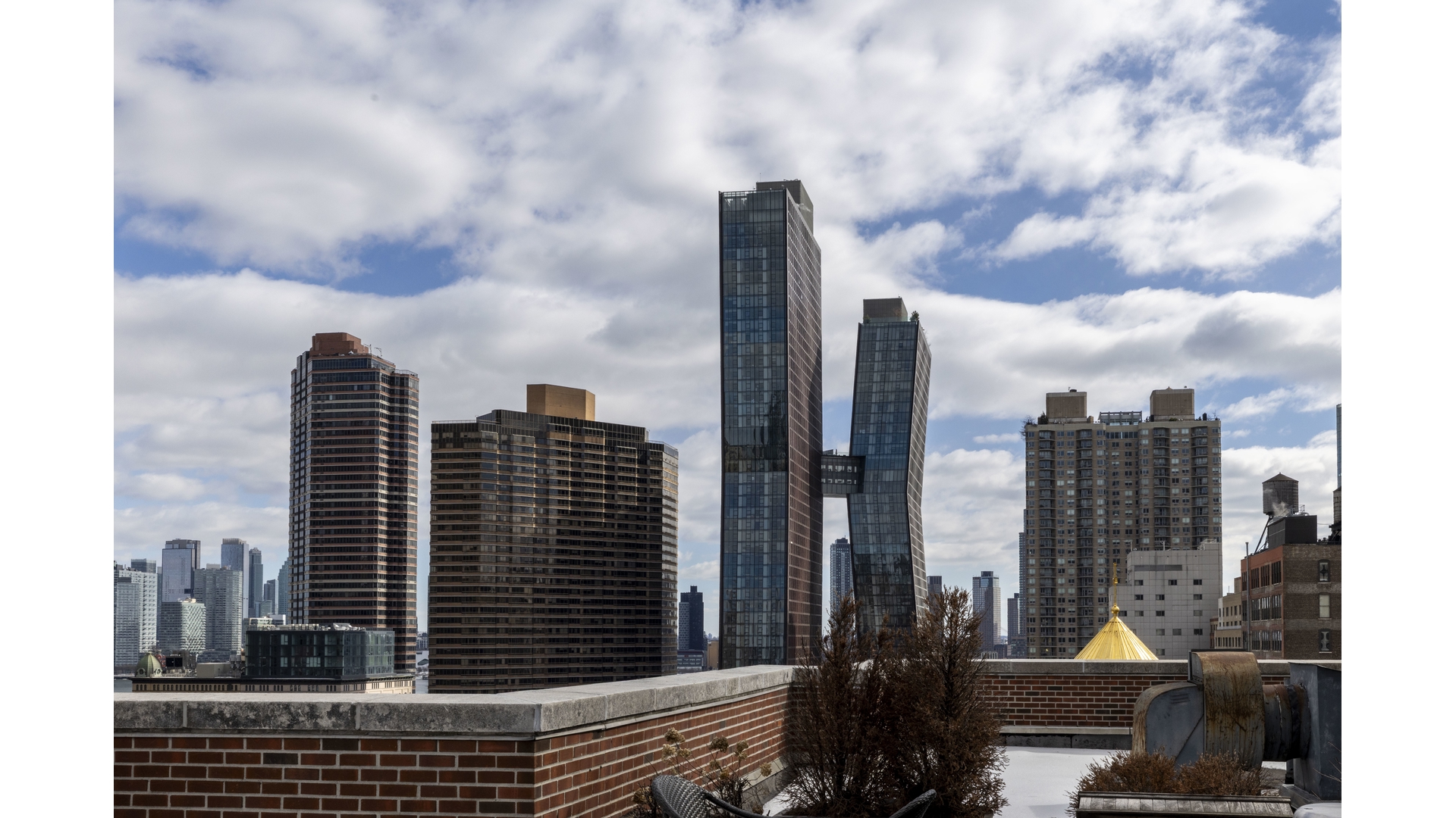 240 East 35th Street 10J Murray Hill New York NY 10016