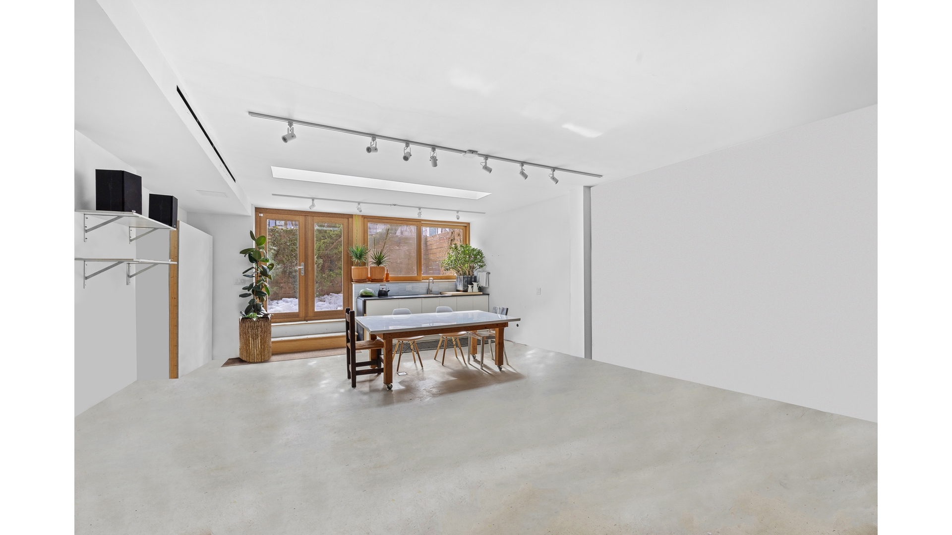 44 Sharon Street East Williamsburg Brooklyn NY 11211