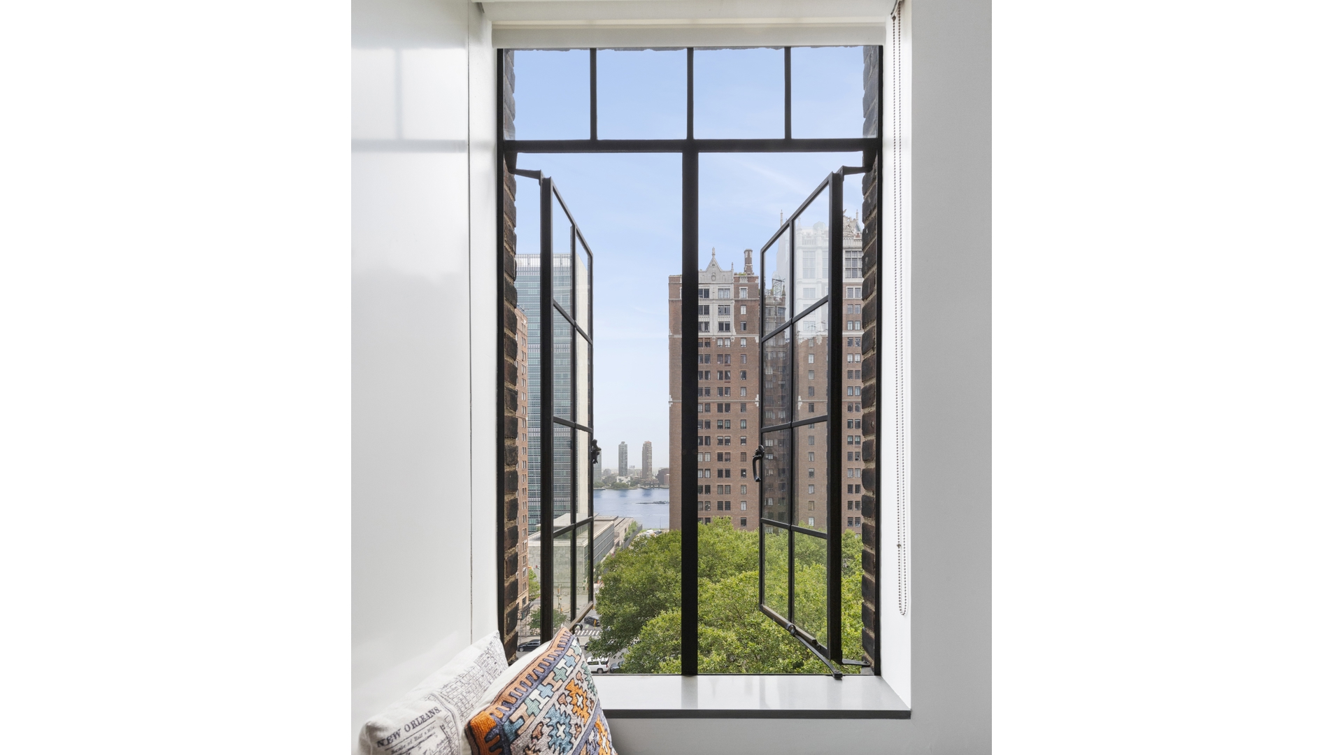 320 East 42nd Street 801 Tudor City New York NY 10017