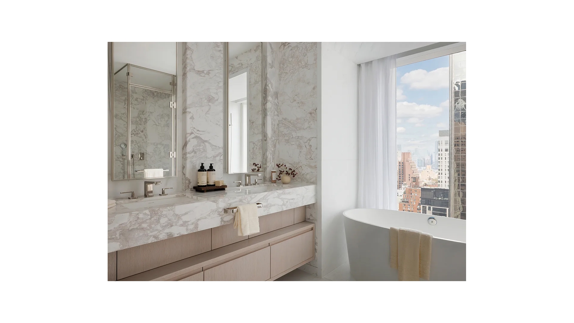 138 East 50th Street 24B Turtle Bay New York NY 10022