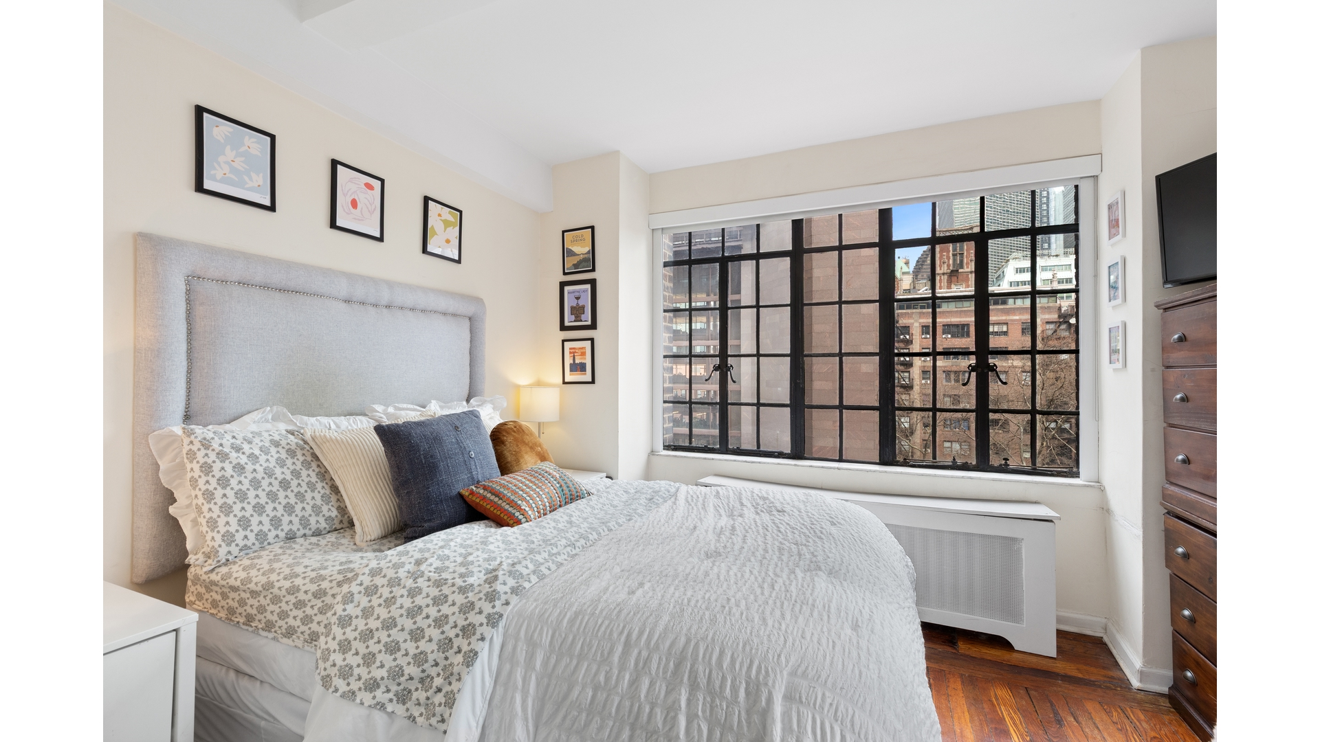 320 East 42nd Street 801 Tudor City New York NY 10017