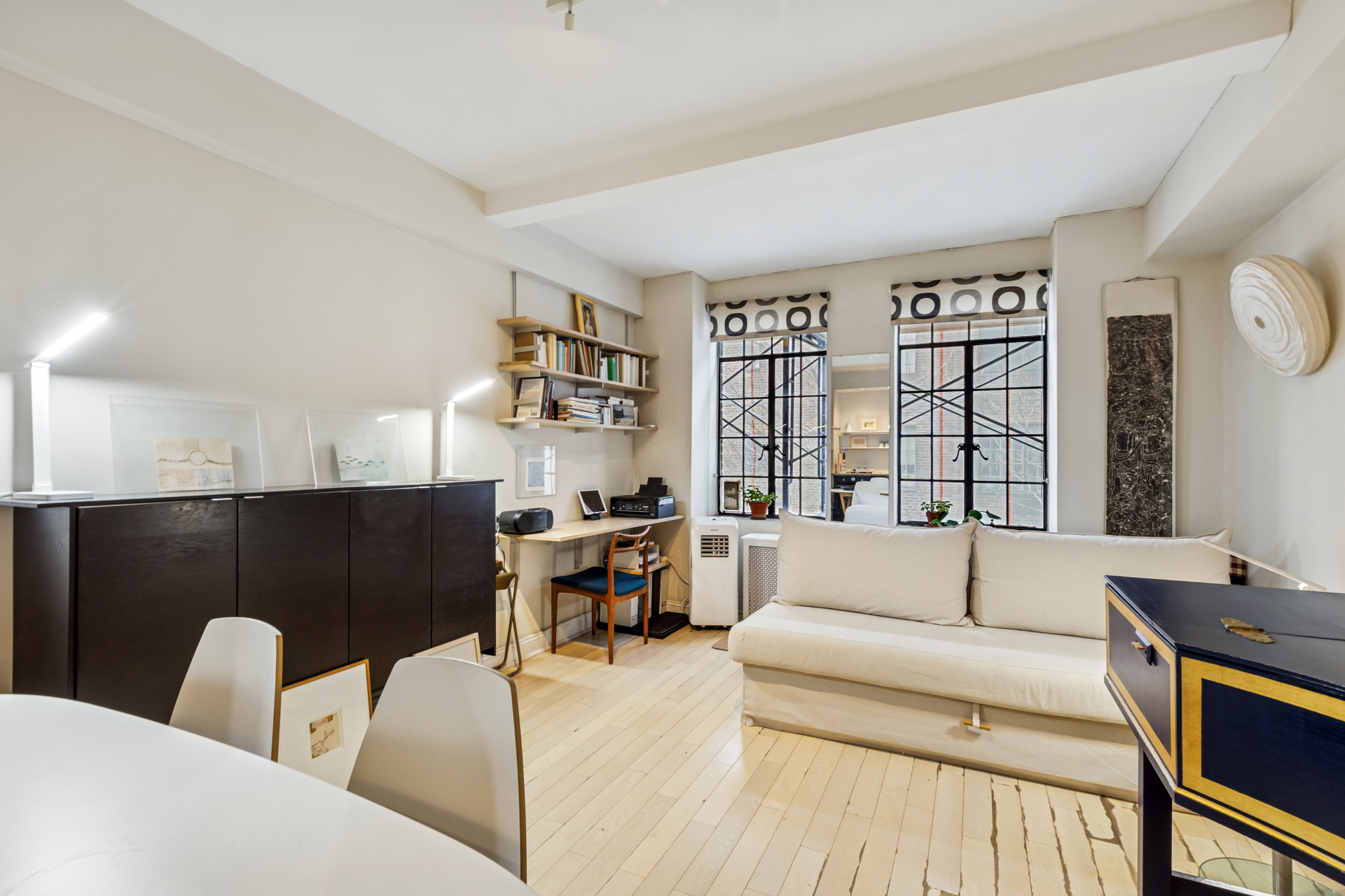 320 East 42nd Street 717 Tudor City New York NY 10017