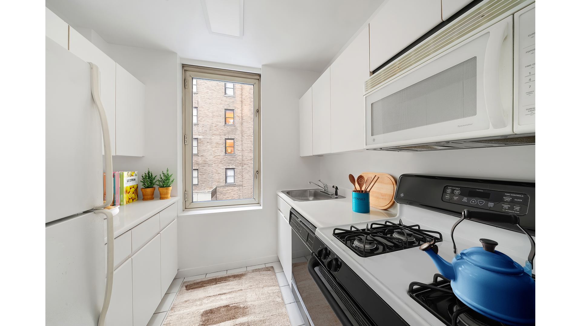 145 East 48th Street 5C5D Turtle Bay New York NY 10017