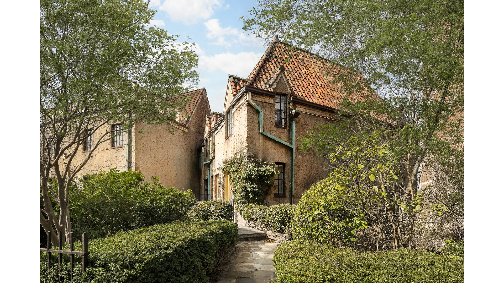 2501 Palisade Avenue H2 Spuyten Duyvil Bronx NY 10463