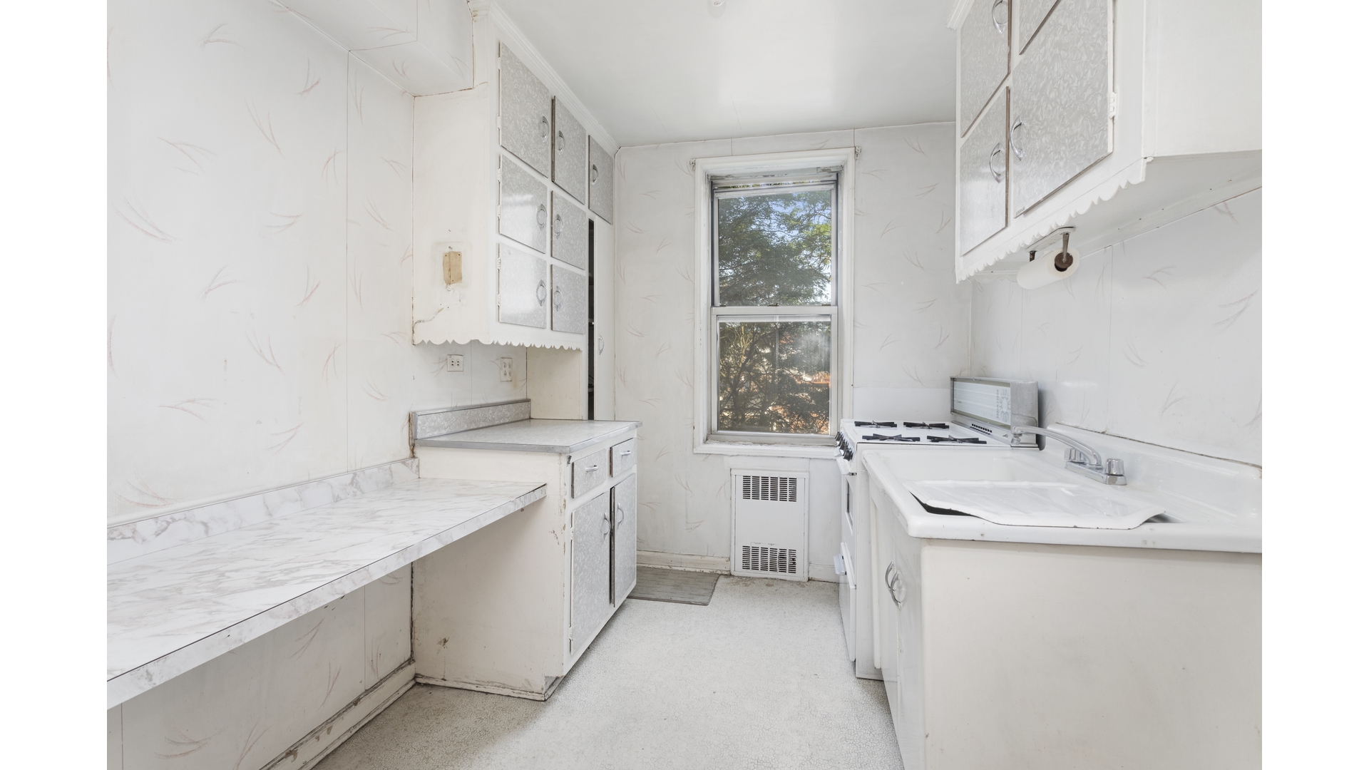 221 McDonald Avenue 3A Windsor Terrace Brooklyn NY 11218