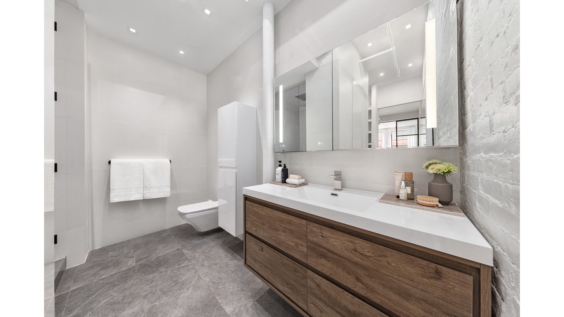 7 Bond Street 4D Noho New York NY 10012