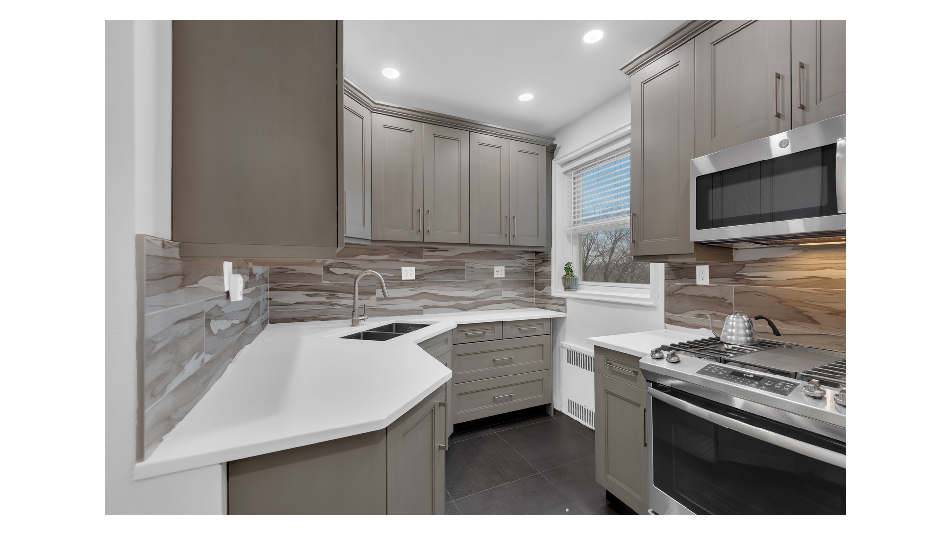 1620 Avenue I 502 Midwood Brooklyn NY 11230