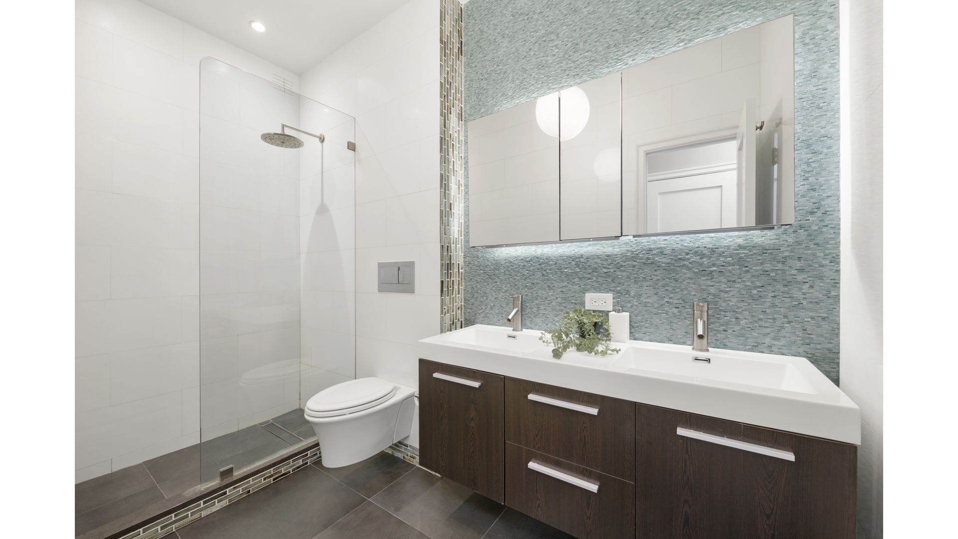 450 West 23rd Street E Chelsea New York NY 10011