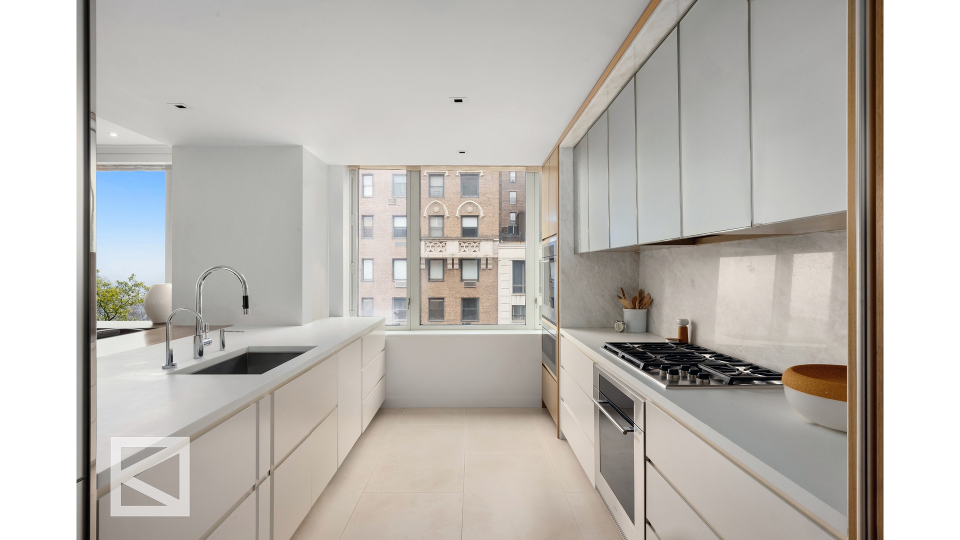 90 East End Avenue 8A Upper East Side New York NY 10028