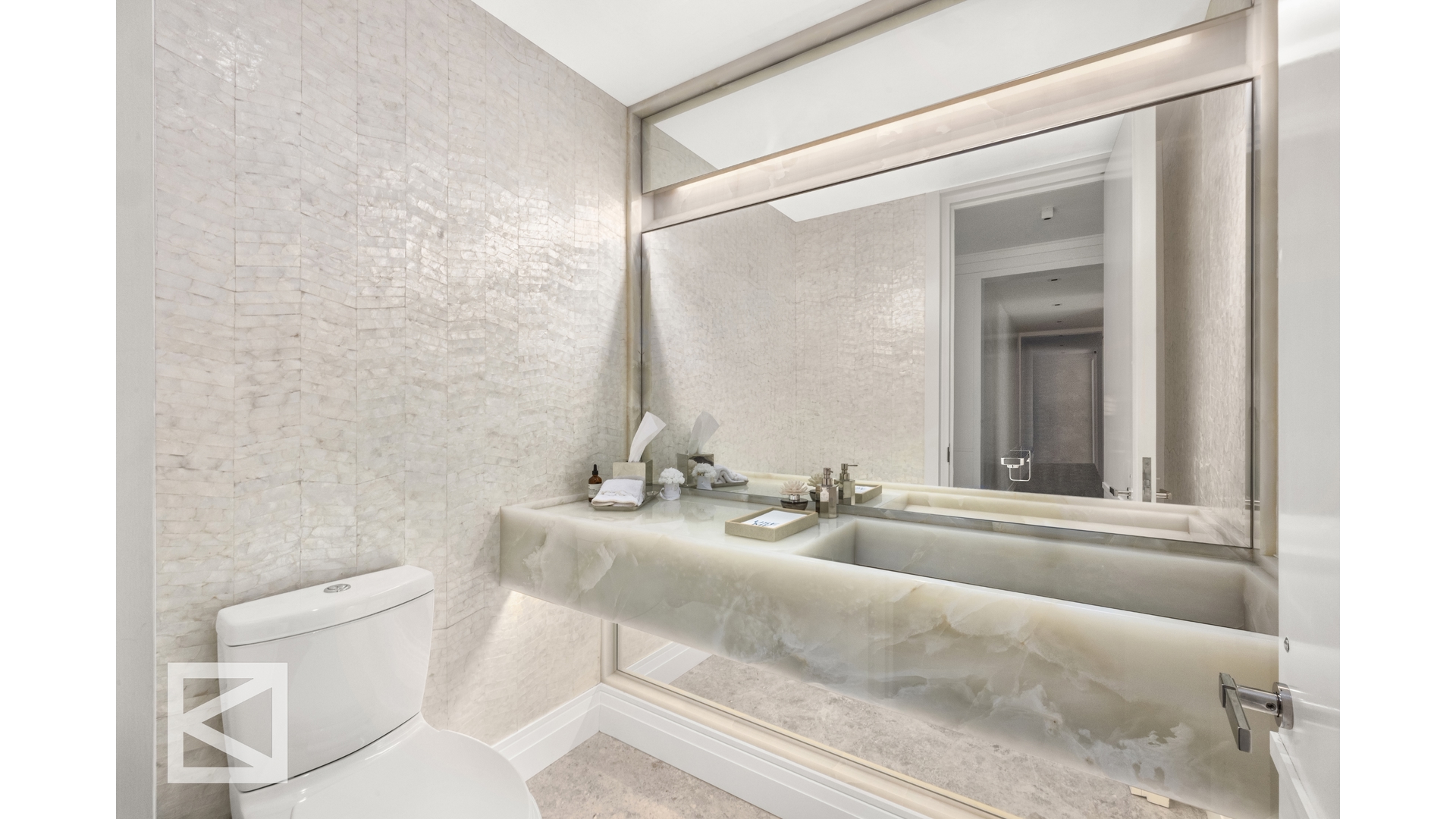 90 East End Avenue 8A Upper East Side New York NY 10028