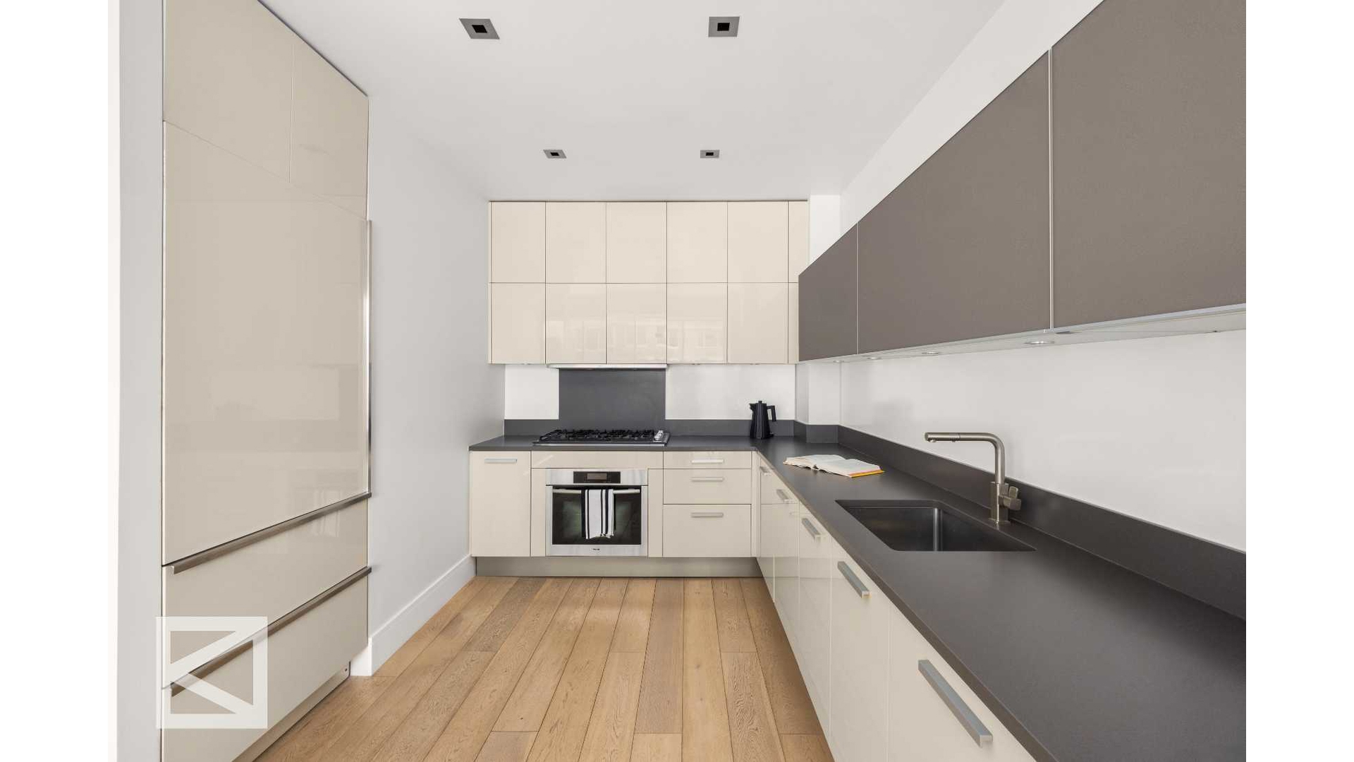 519 West 23rd Street 7 Chelsea New York NY 10011