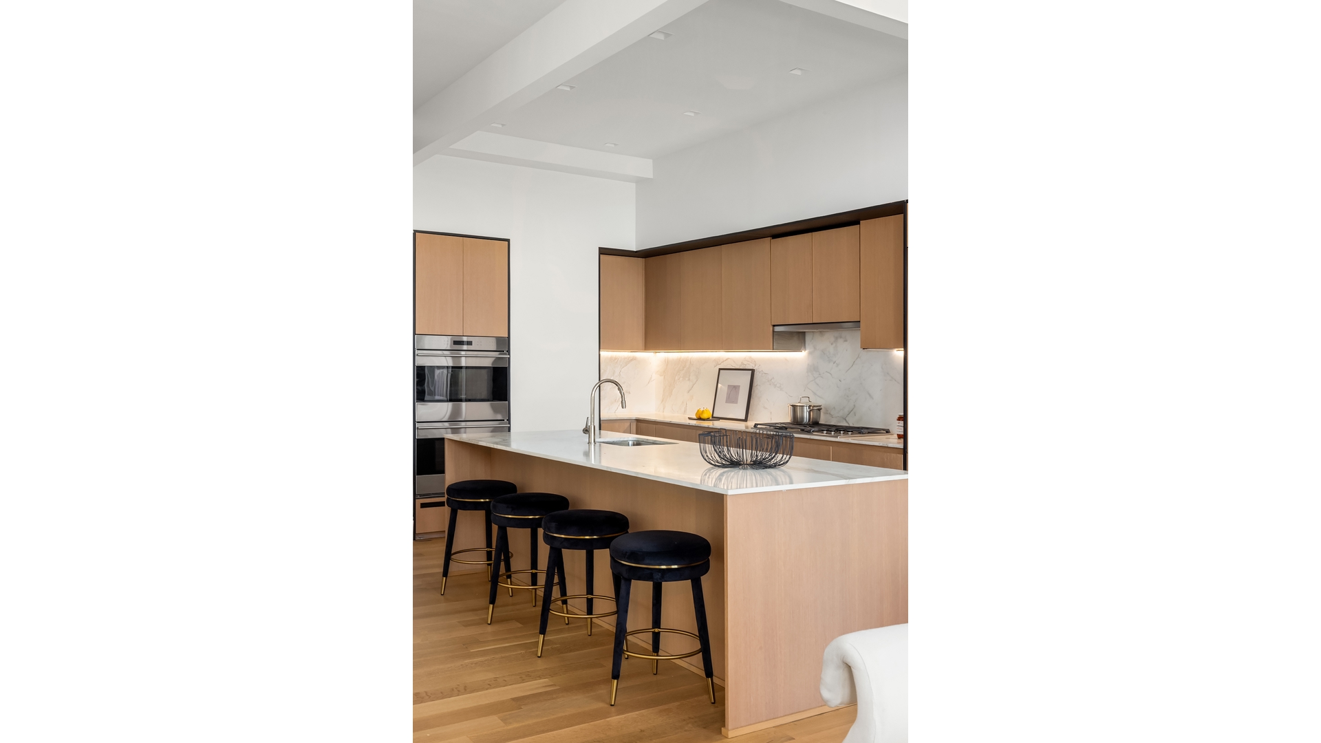 215 East 19th Street 8E Gramercy Park New York NY 10003