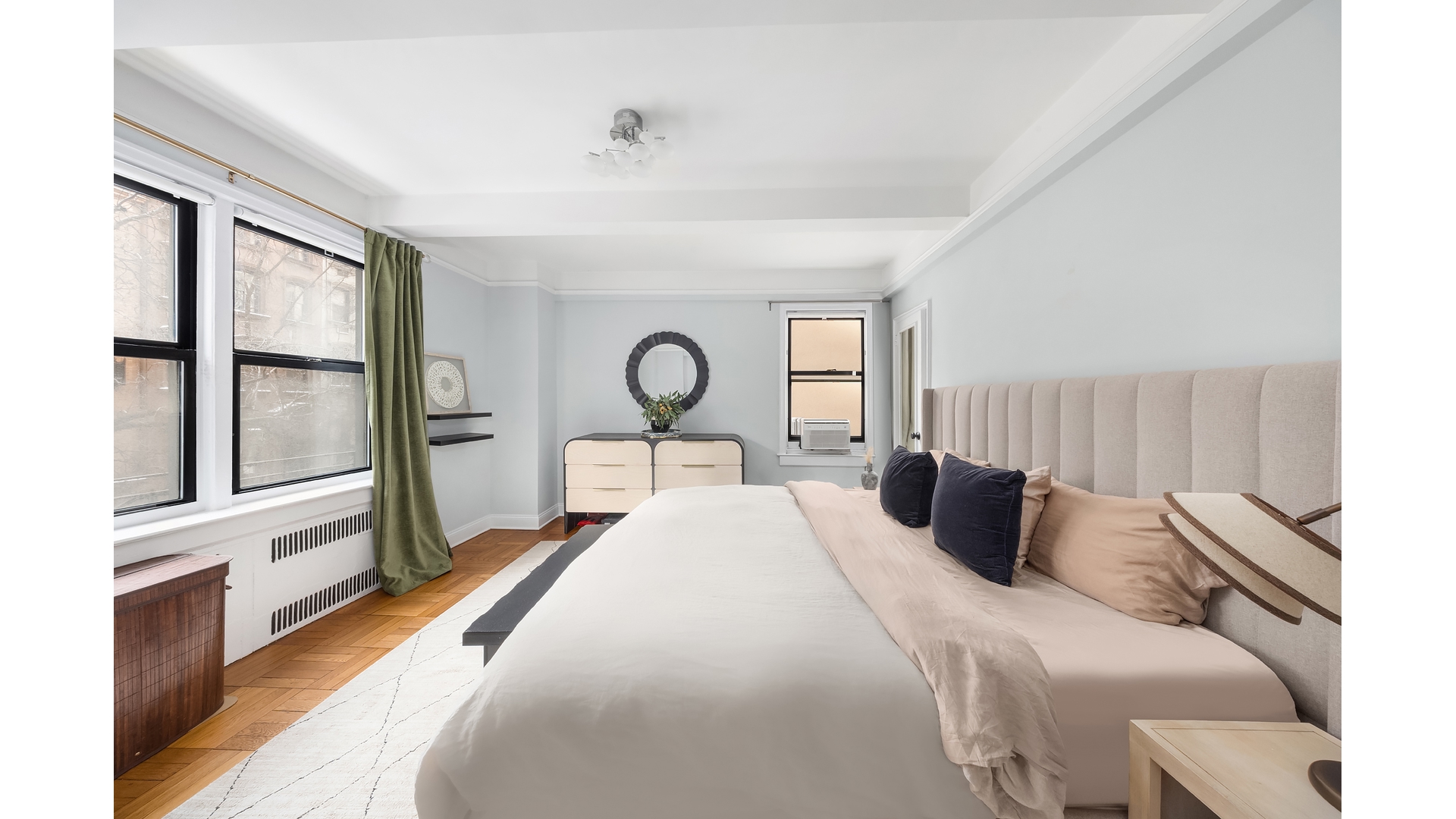 123 East 37th Street Murray Hill New York NY 10016