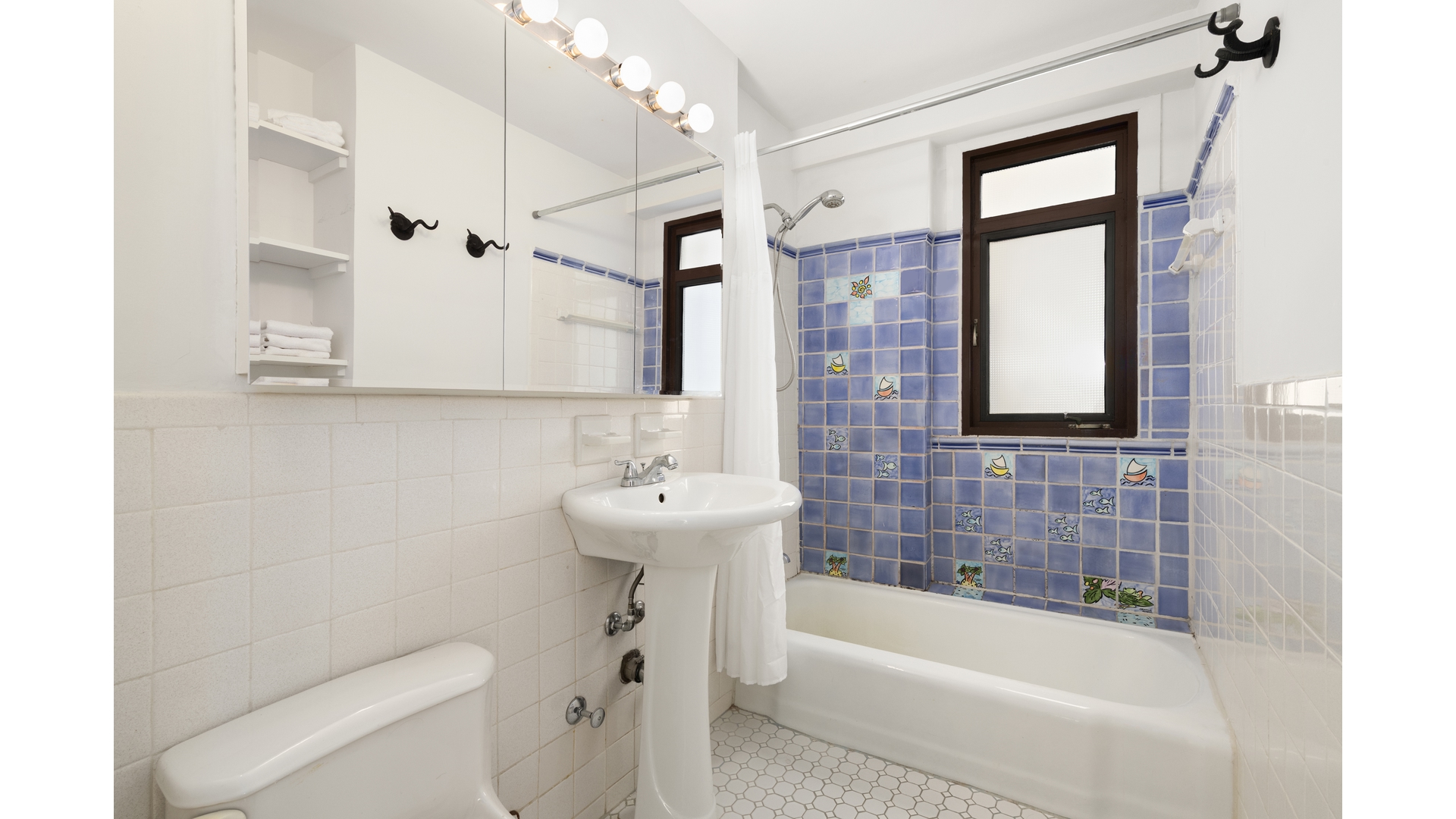 16 West 16th Street 6EFS Flatiron District New York NY 10011