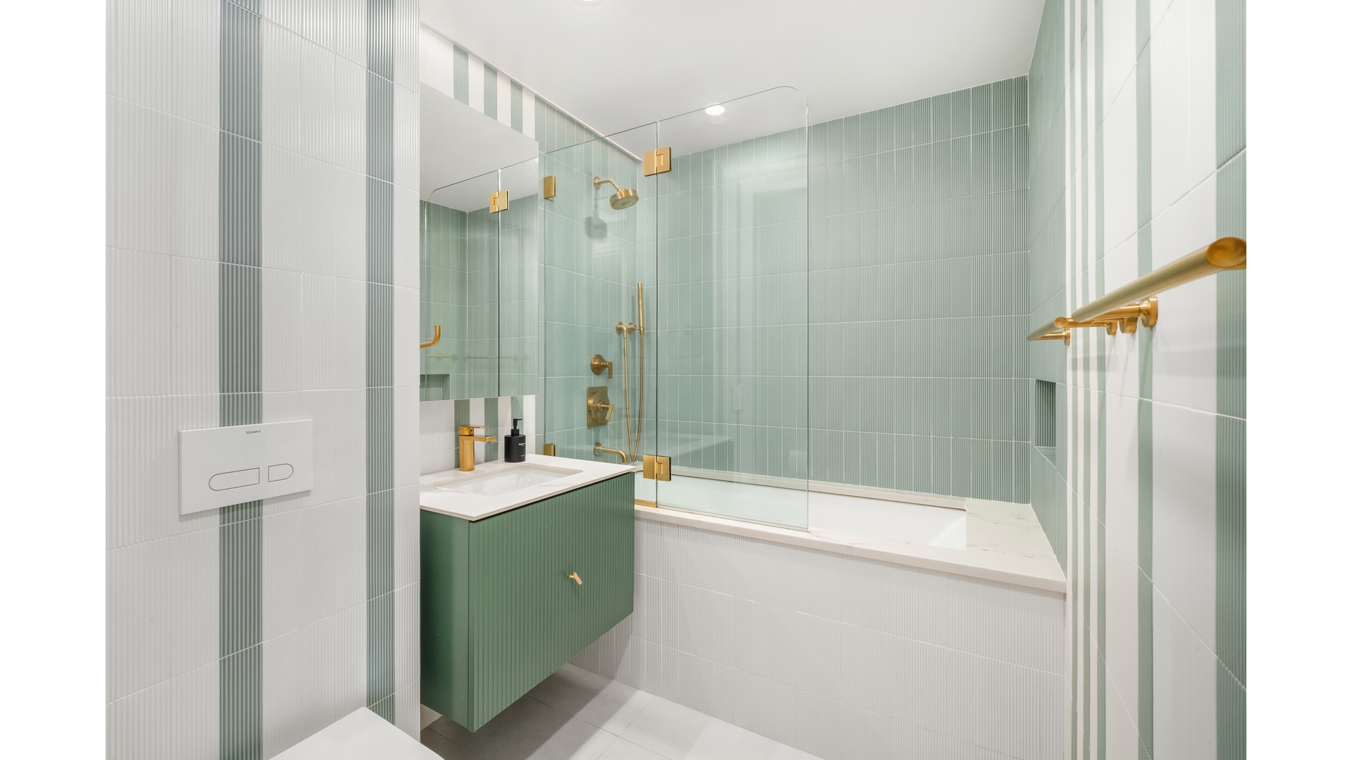 410 East 57th Street Sutton Place New York NY 10022