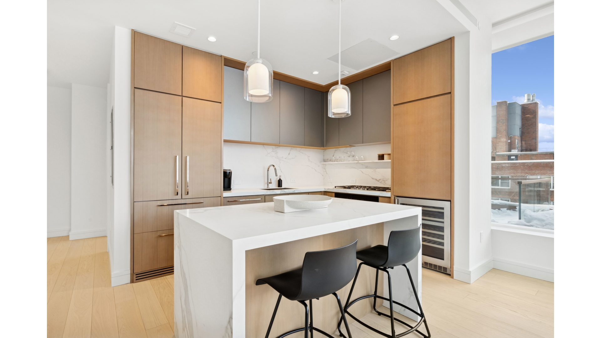 200 East 20th Street 17A Gramercy Park New York NY 10003