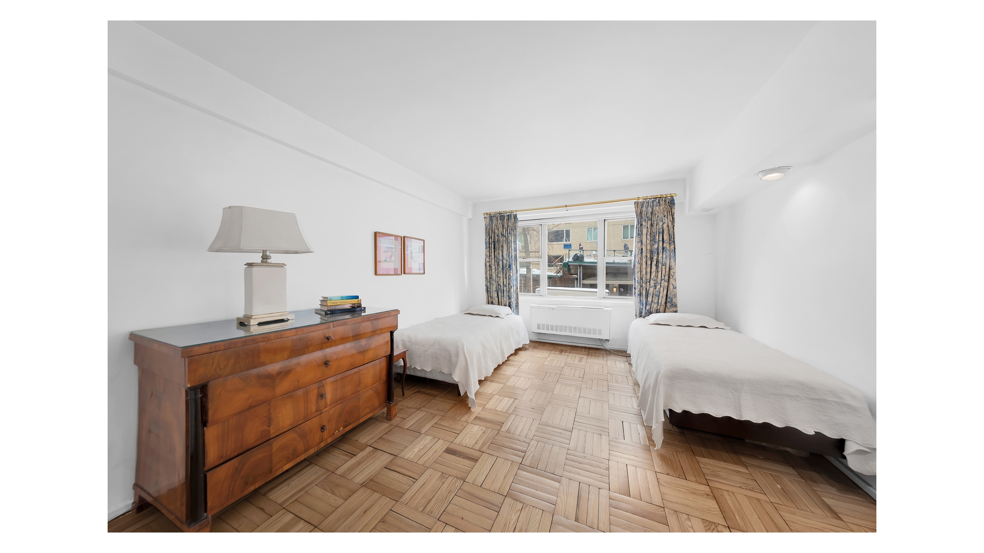 415 East 52nd Street 1LC Beekman Place New York NY 10022