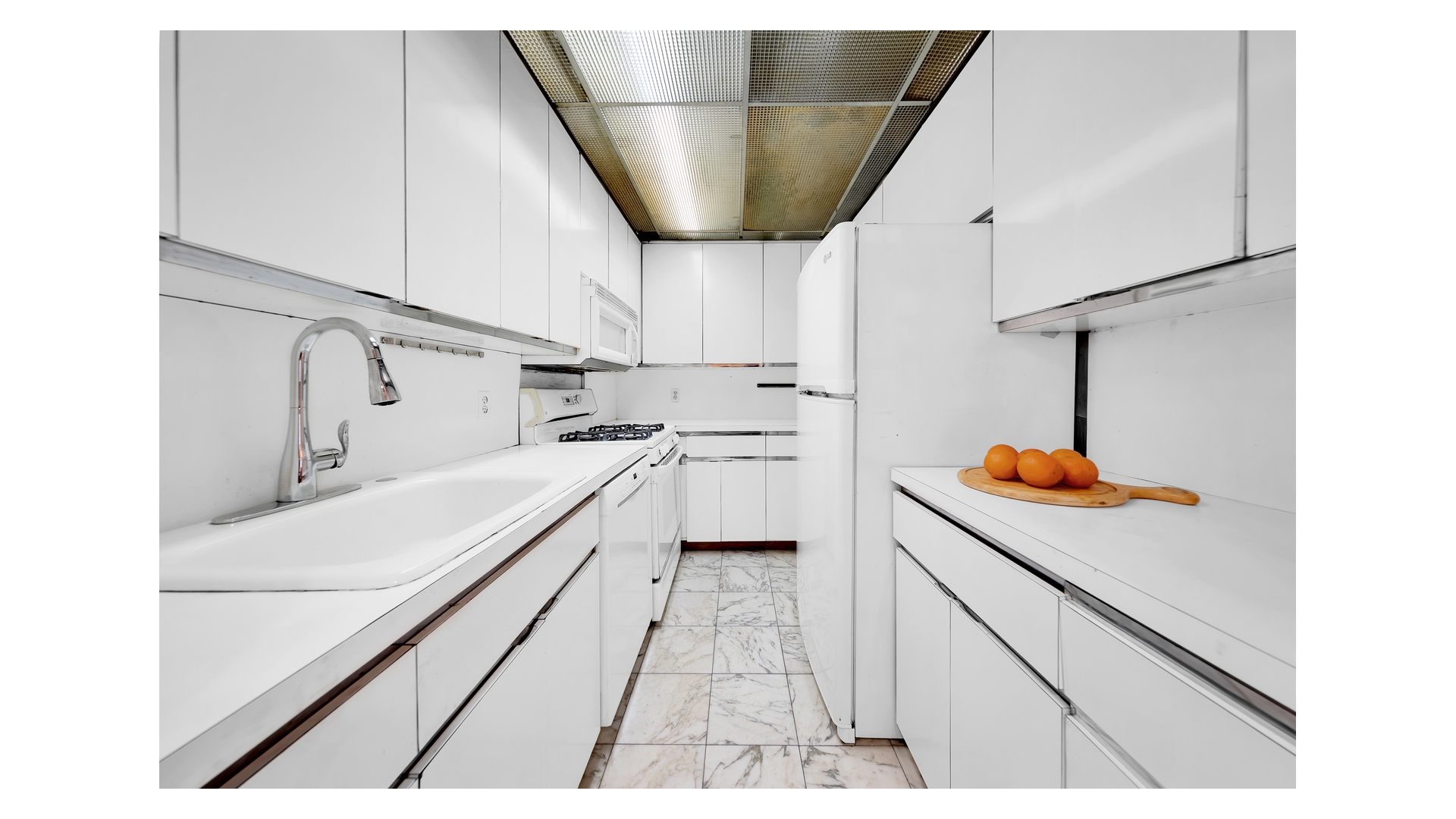 415 East 52nd Street 1LC Beekman Place New York NY 10022