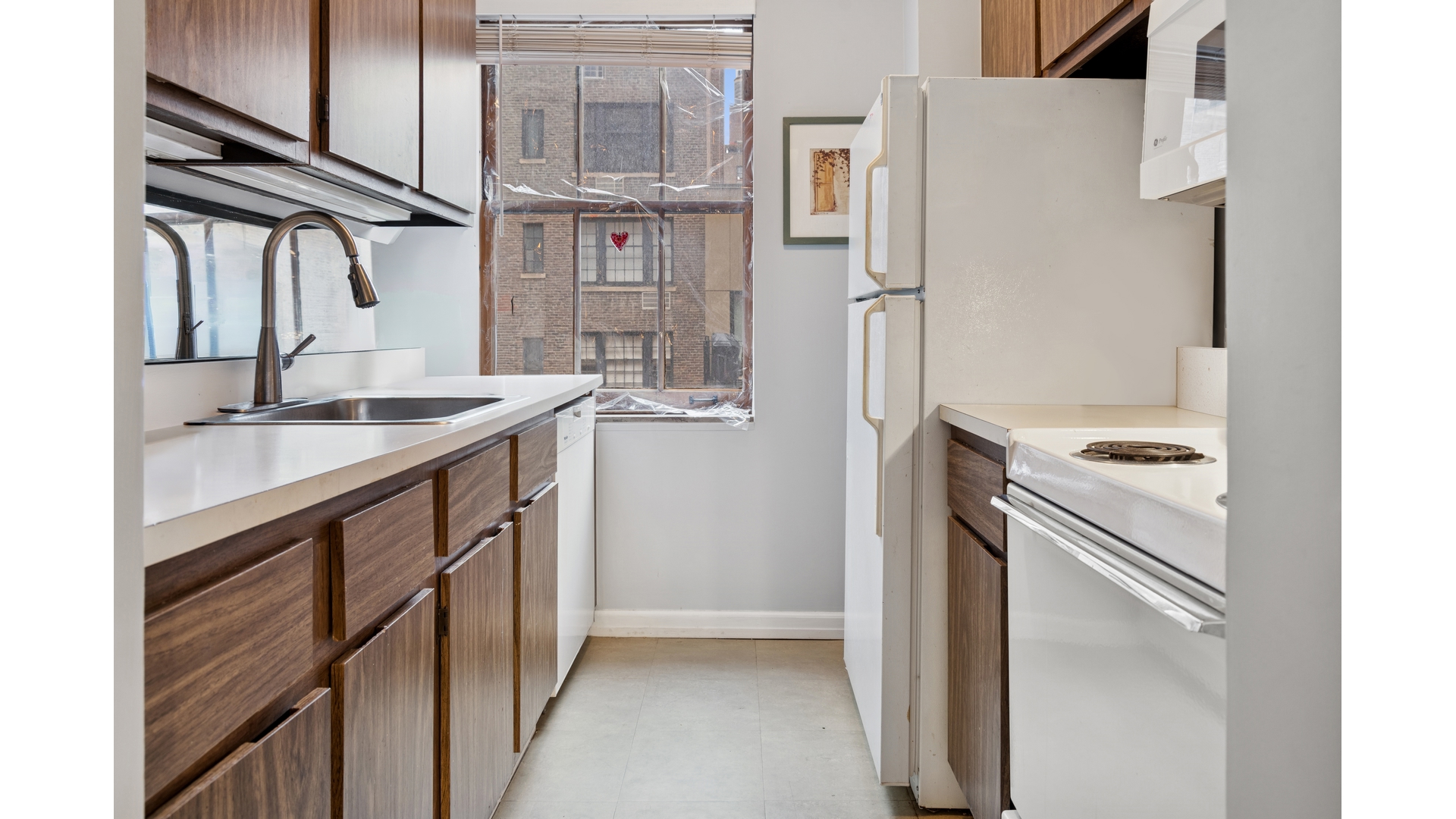 235 East 49th Street 6F Turtle Bay New York NY 10017