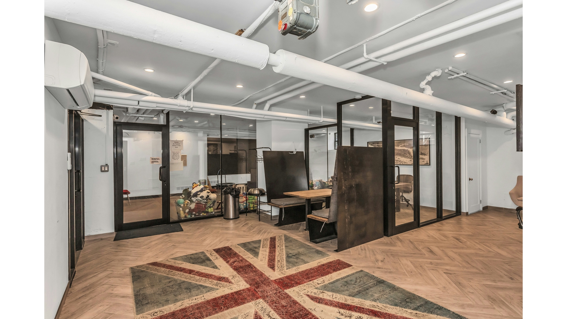 24-75 38th Street B8 Astoria Queens NY 11103