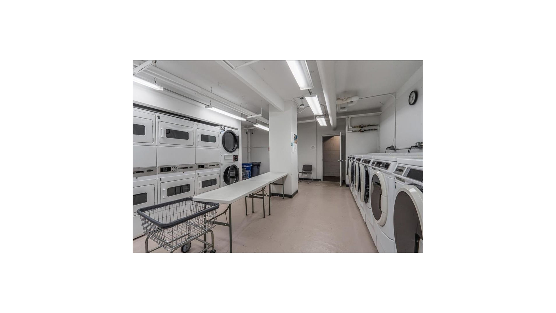 24-75 38th Street B8 Astoria Queens NY 11103