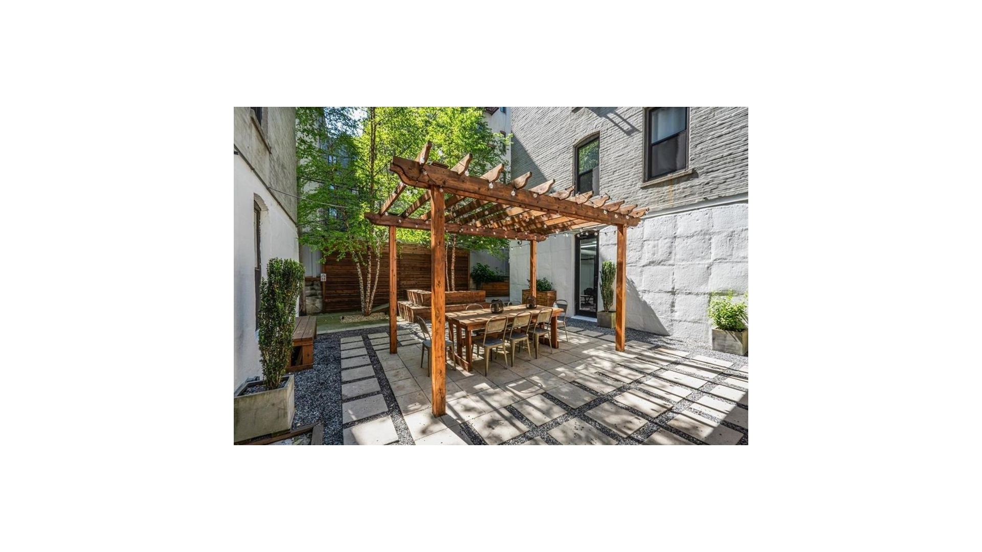 24-75 38th Street B8 Astoria Queens NY 11103