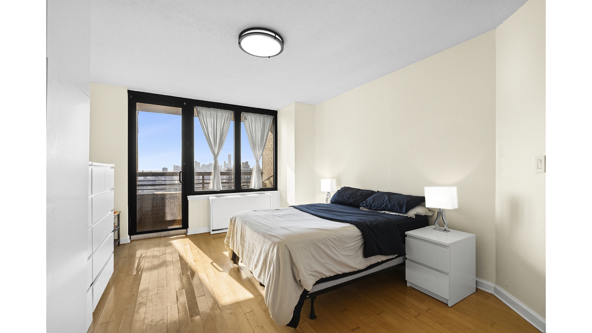 330 East 38th Street 37A Murray Hill New York NY 10016