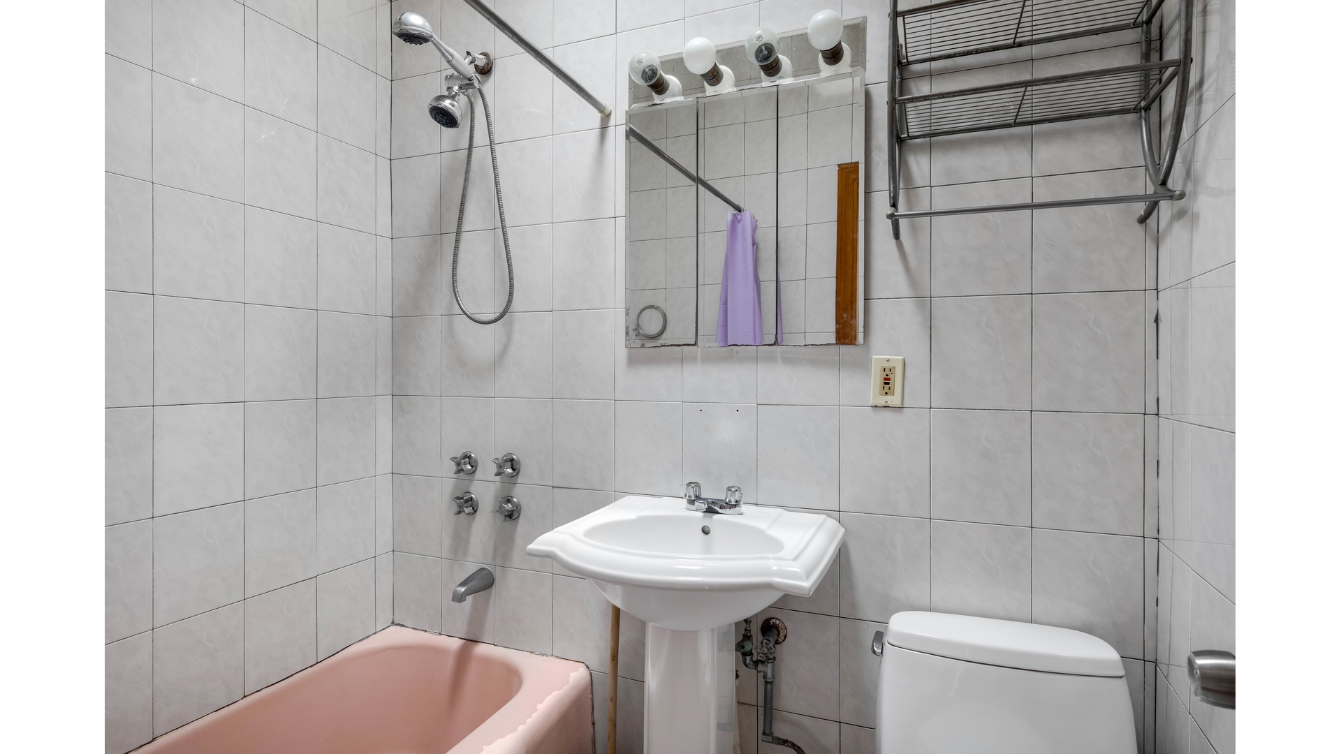 315 East 28th Street Flatbush Brooklyn NY 11226