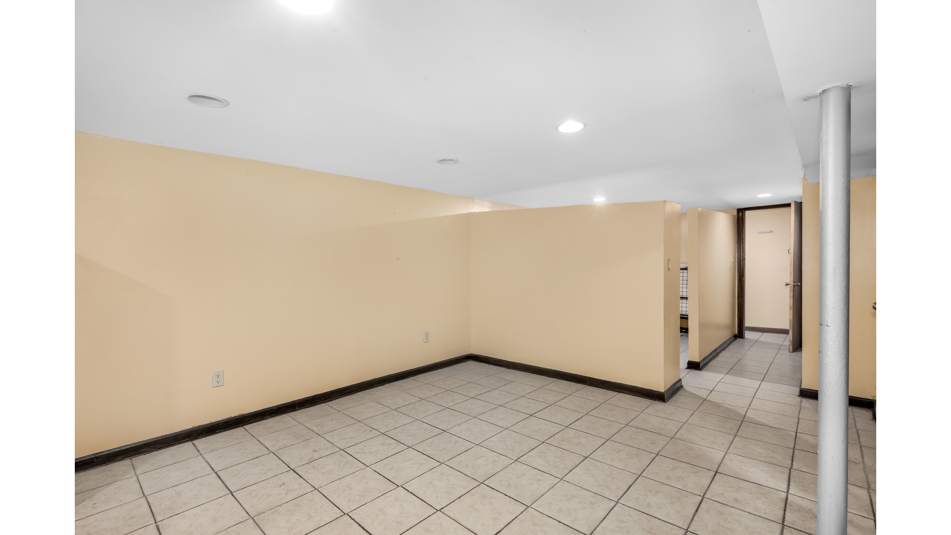 315 East 28th Street Flatbush Brooklyn NY 11226