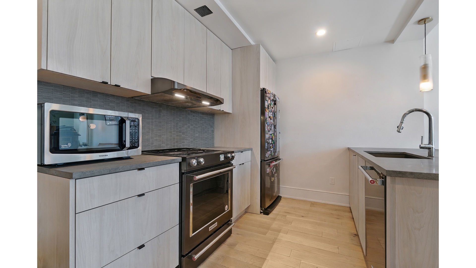 15 East 19th Street 2B Prospect Park South Brooklyn NY 11226