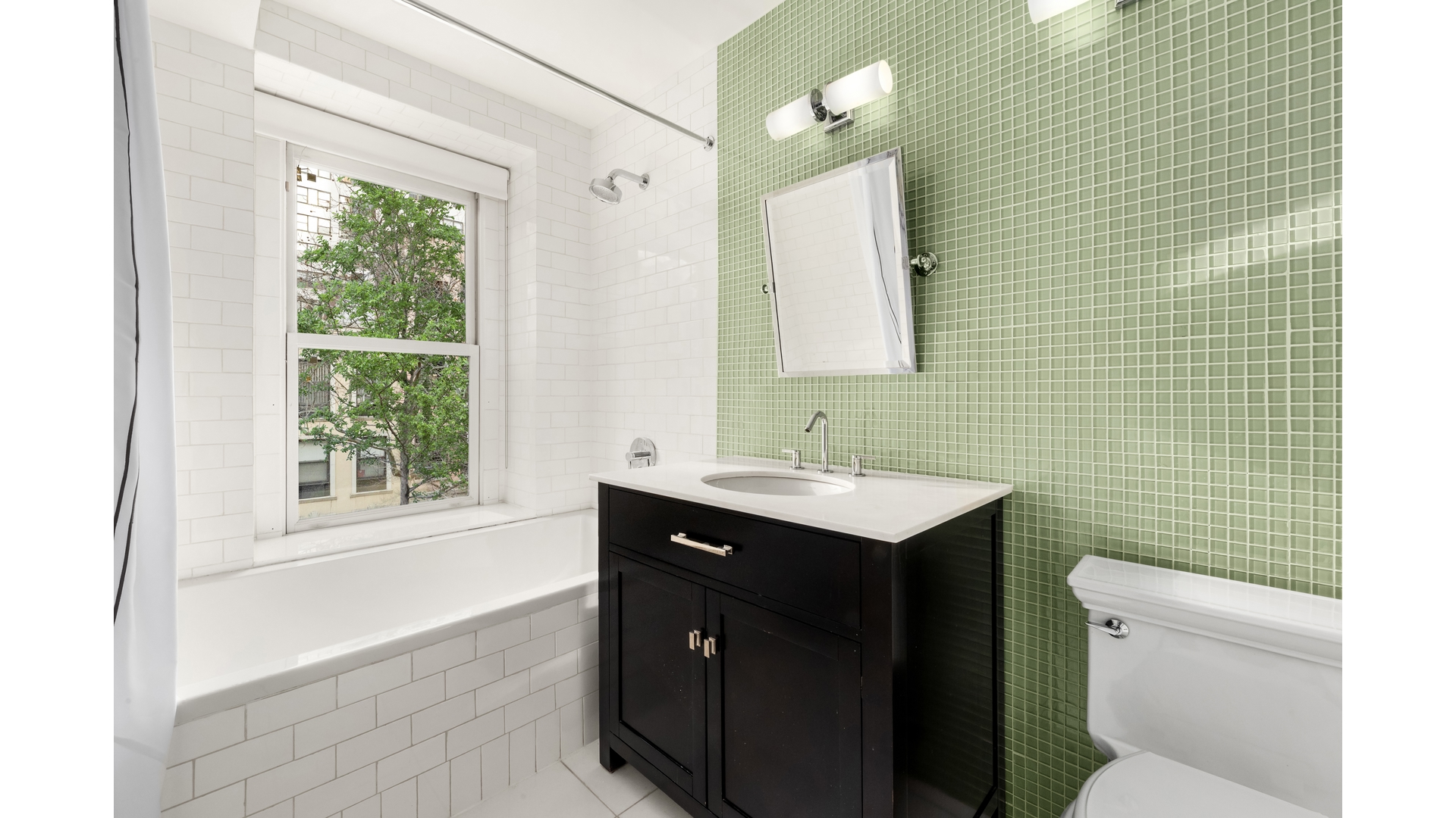 414 East 50th Street Beekman Place New York NY 10022