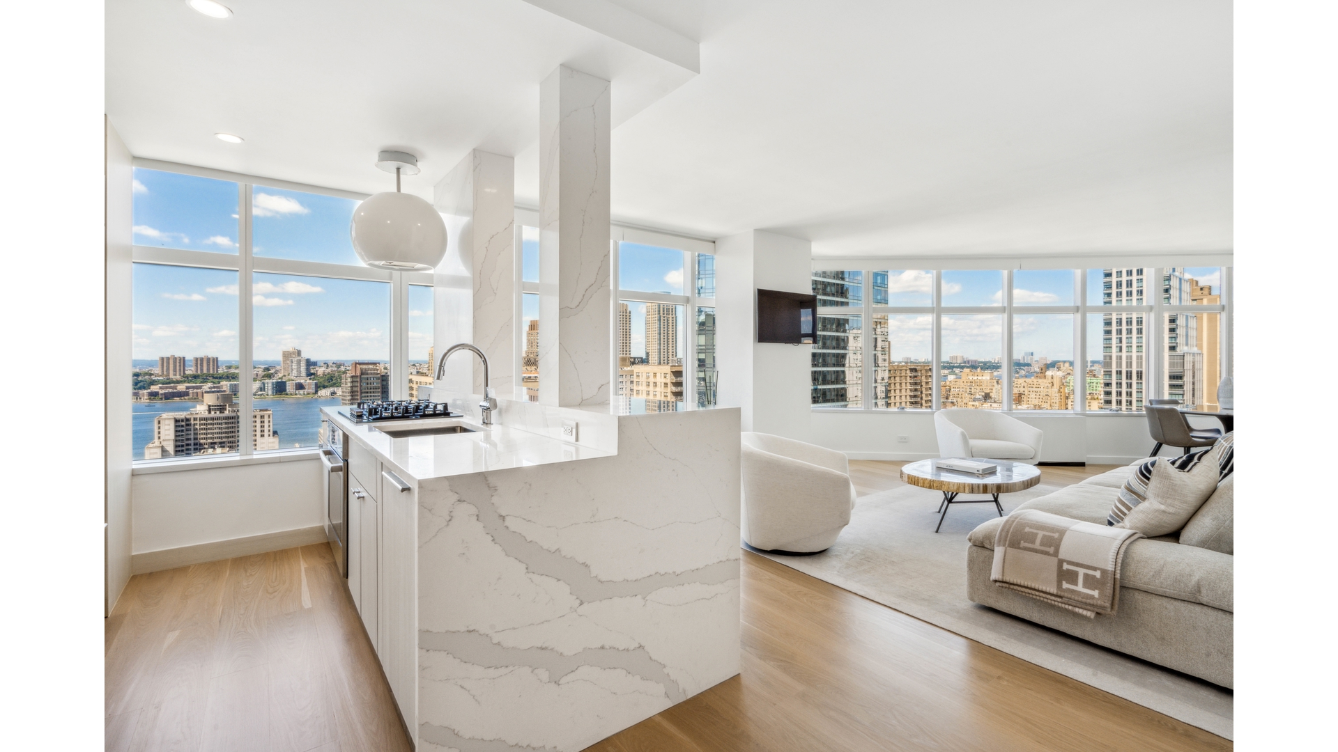 160 West 66th Street 29B Lincoln Square New York NY 10023