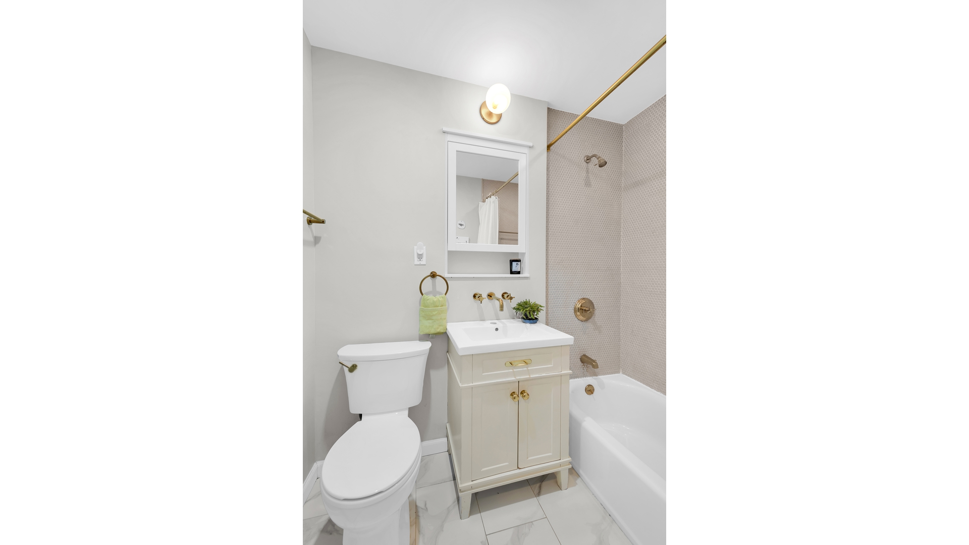 599 East 7th Street 2K Kensington Brooklyn NY 11218