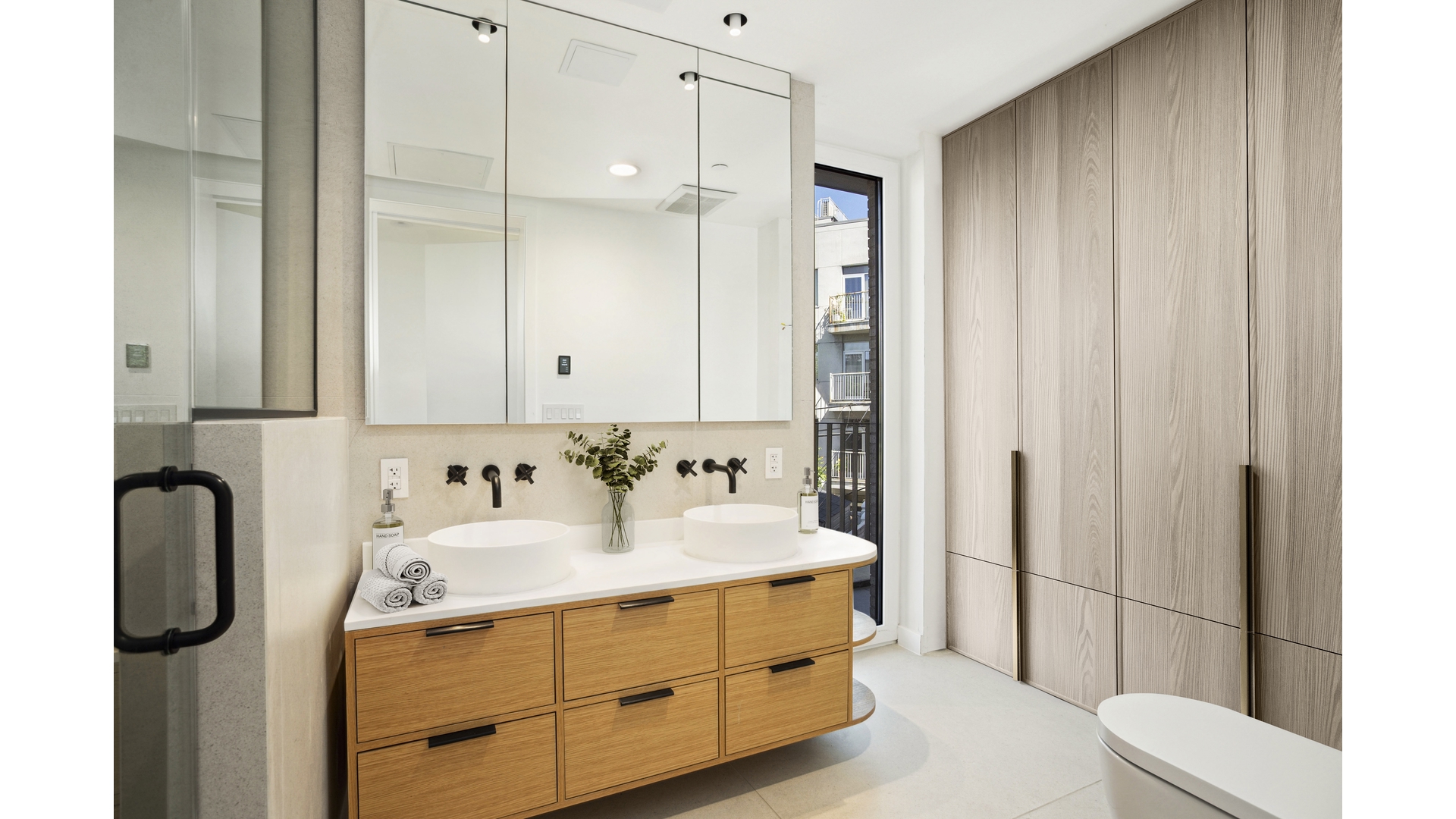 128 Woodpoint Road 2A Greenpoint Brooklyn NY 11211